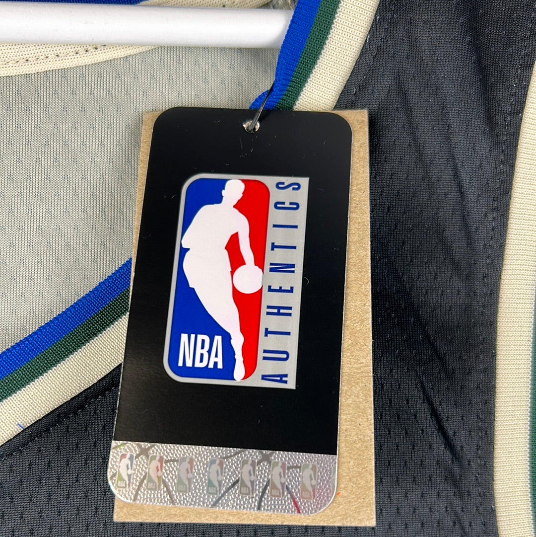 Milwaukee Bucks Road Jersey - Statement Edition - Large - New with Tags
