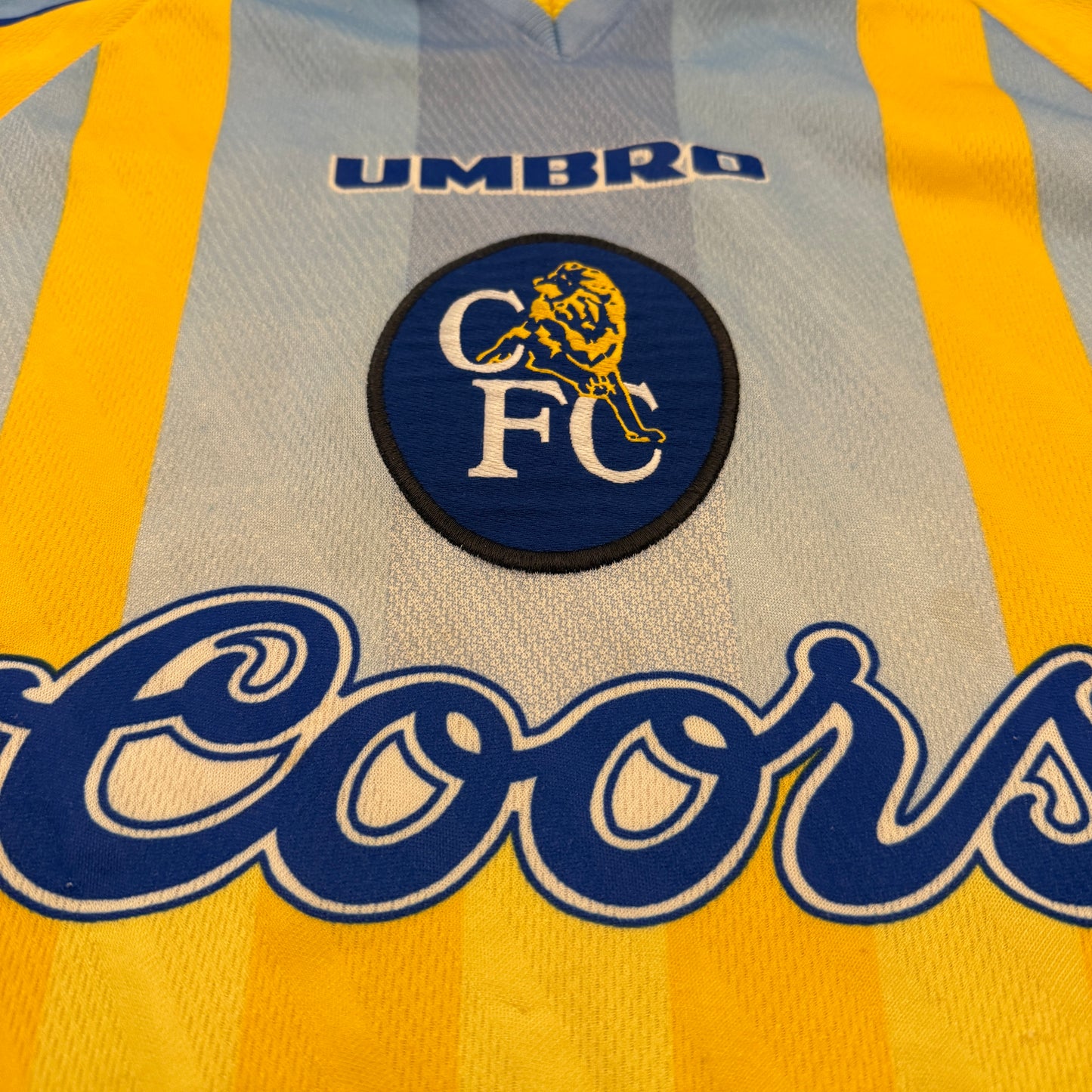 Chelsea 1996/1997 Away Shirt - Excellent Condition - Vintage Umbro Shirt