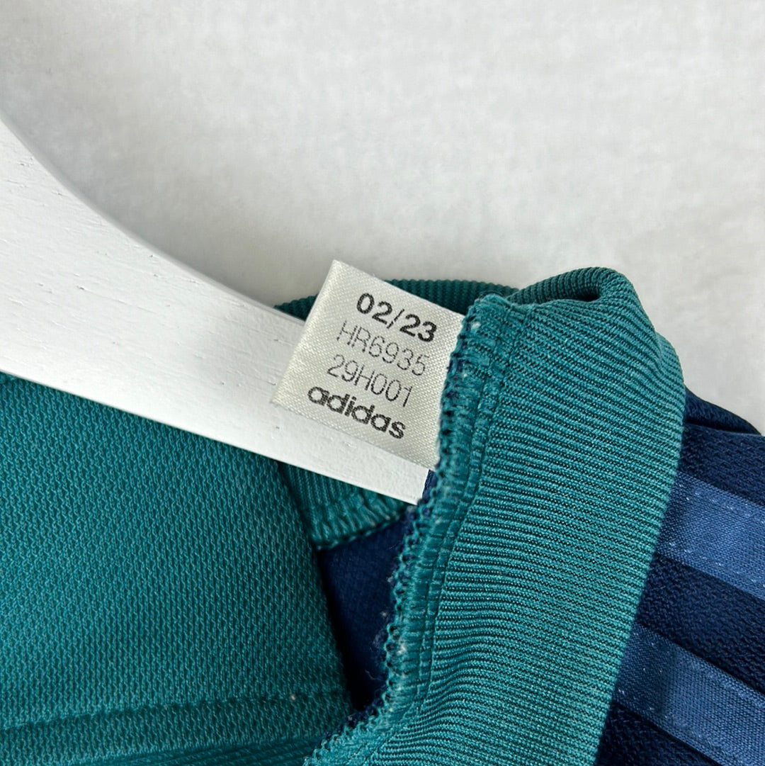 Adidas code HR6935 correct for the Arsenal 2023/2024 Third Shirt