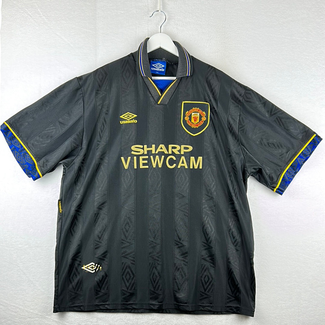 Manchester United 1993/1994/1995 Away Shirt