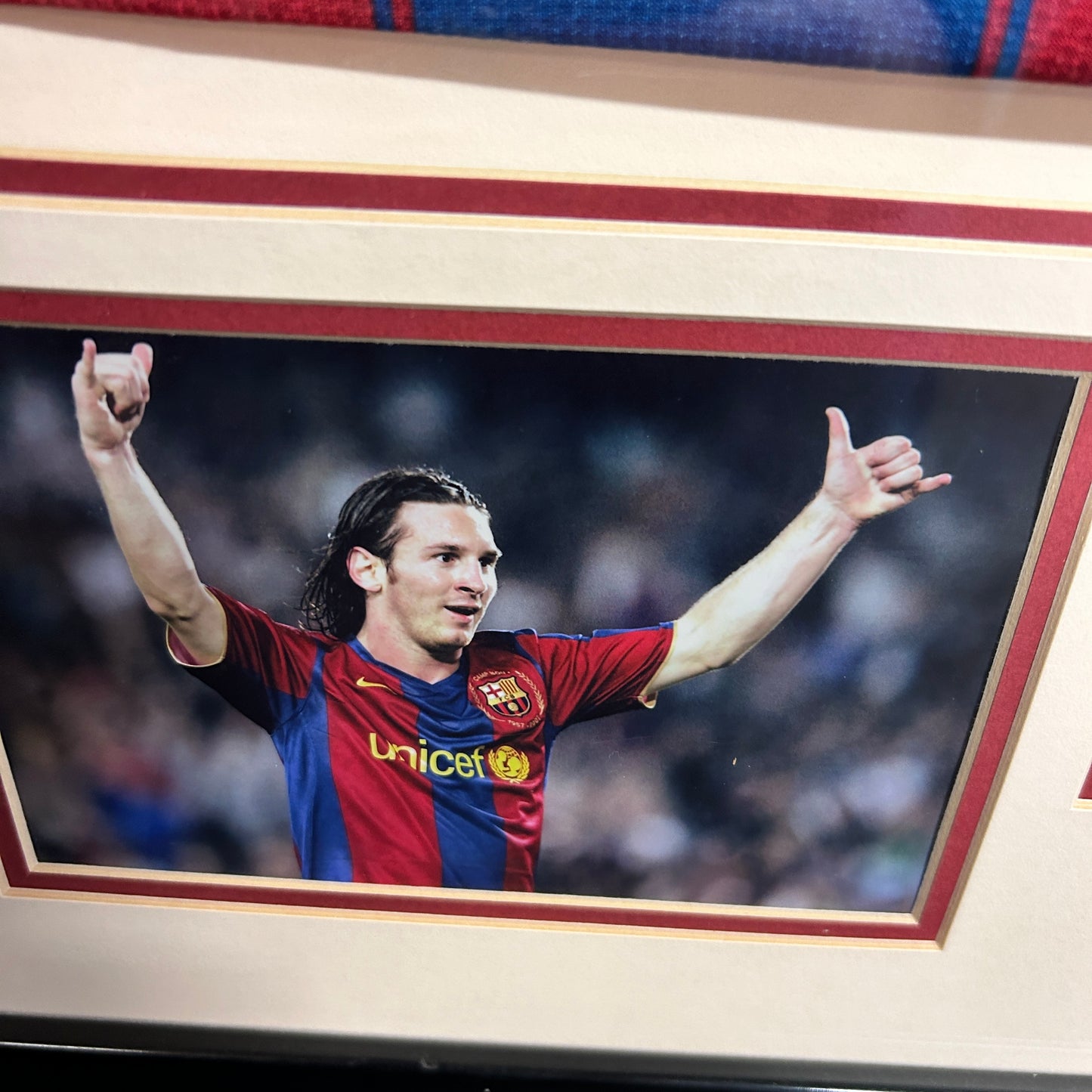 Lionel Messi 2009/2010 Signed Framed Shirt - Icons COA