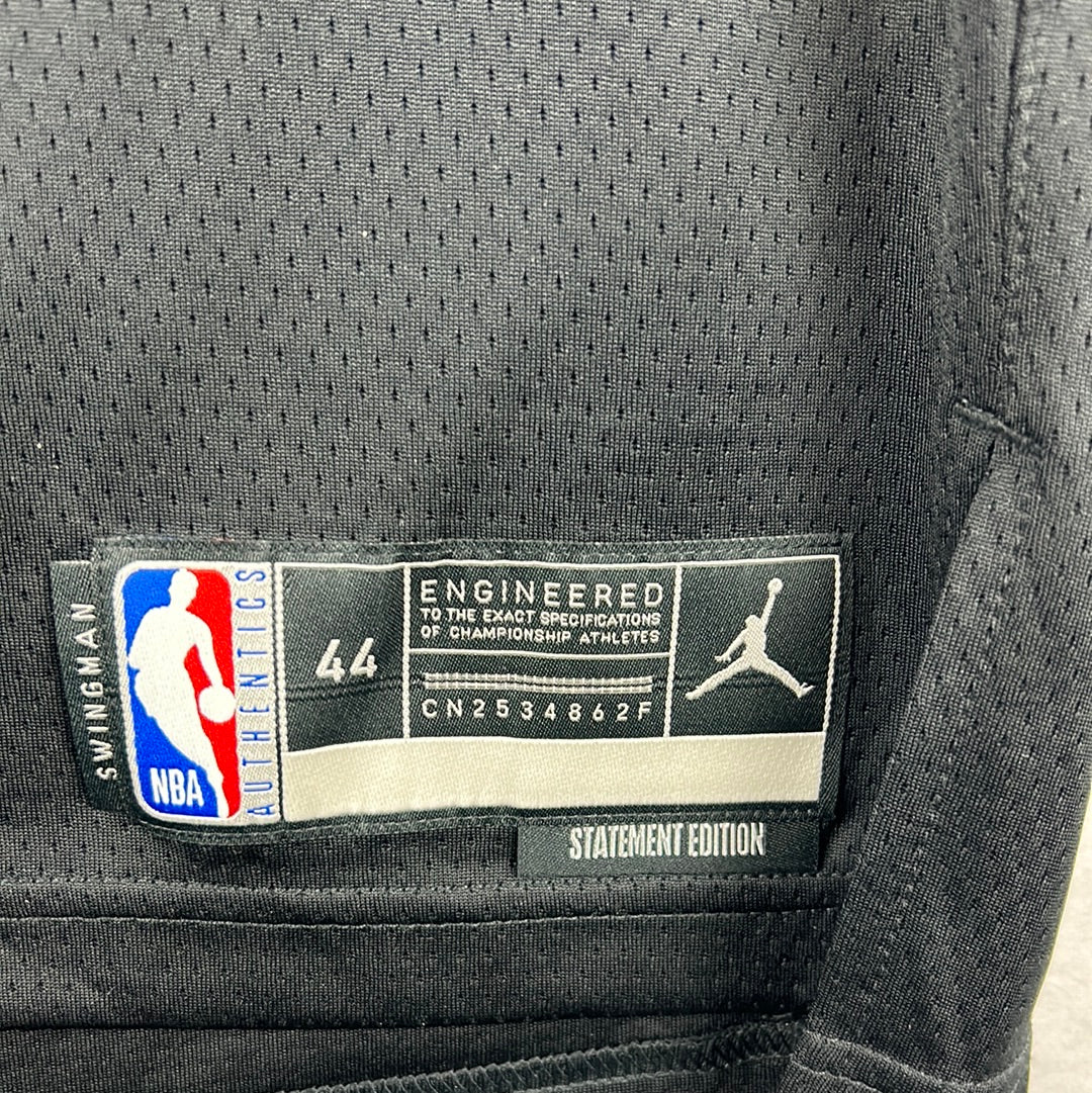 Boston Celtics Road Jersey - Statement Edition - Medium
