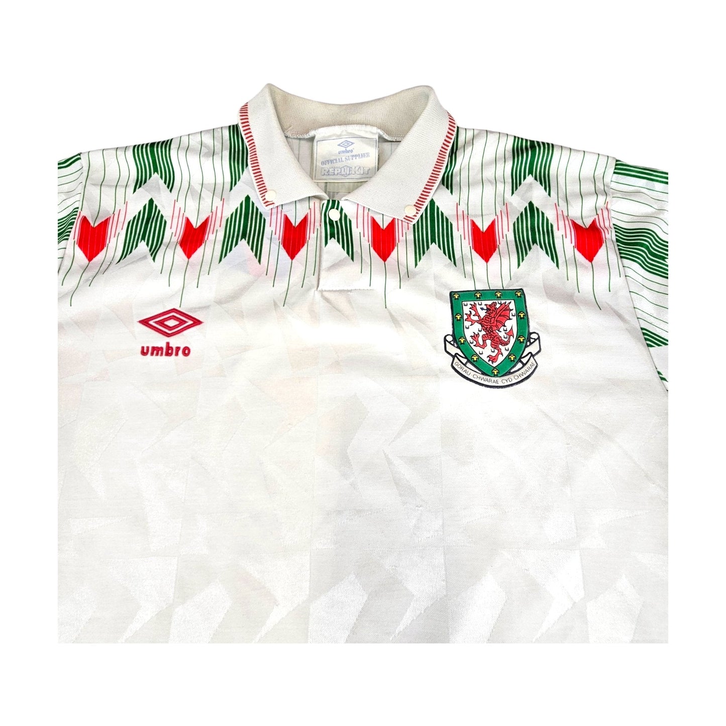 1990/93 Wales Away Football Shirt (XL) Umbro