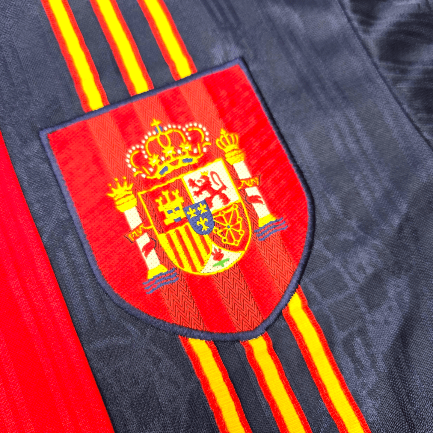 1996/98 Spain Home Football Shirt (XL) Adidas #21 Luis Enrique