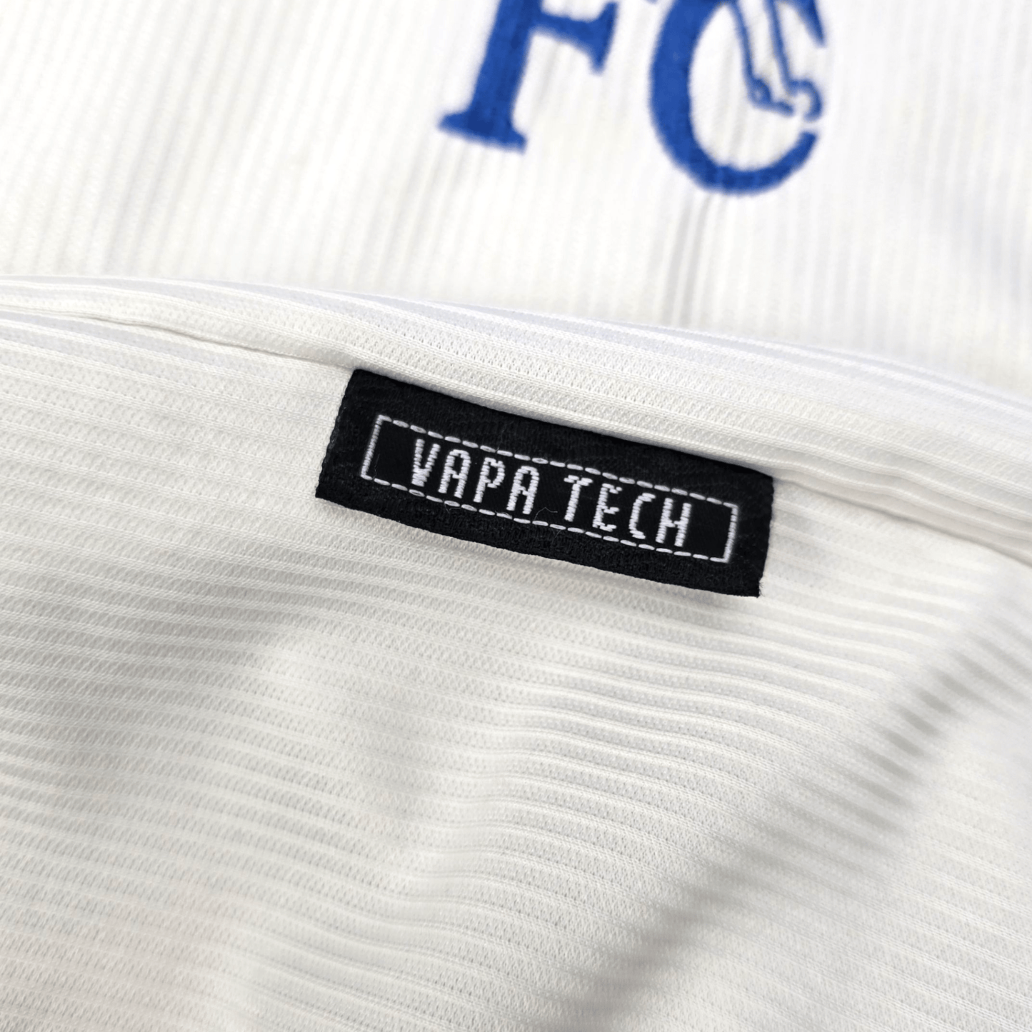 1998/00 Chelsea Away Football Shirt (L) Umbro #25 Zola