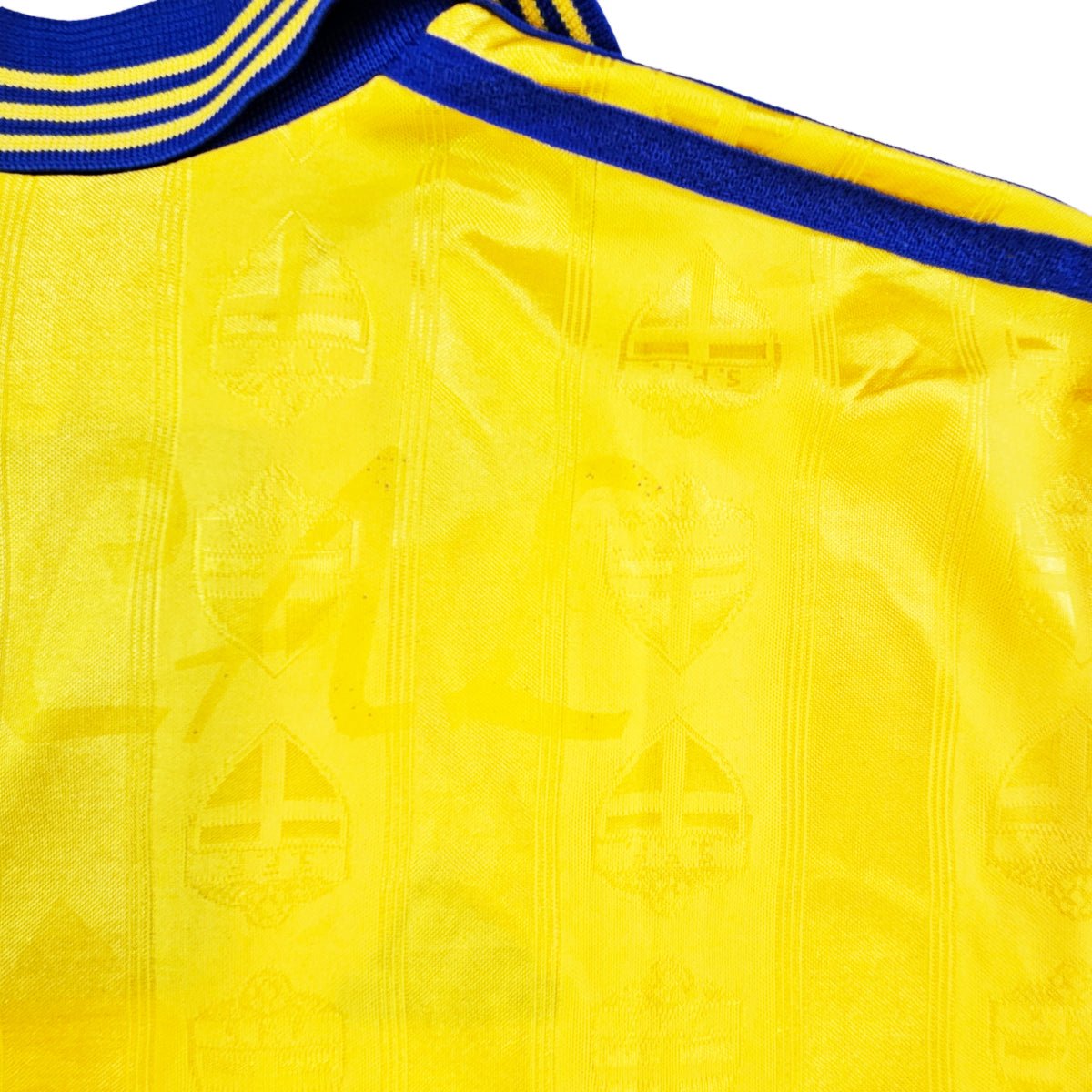 1998/99 Sweden Home Football Shirt (L) Adidas