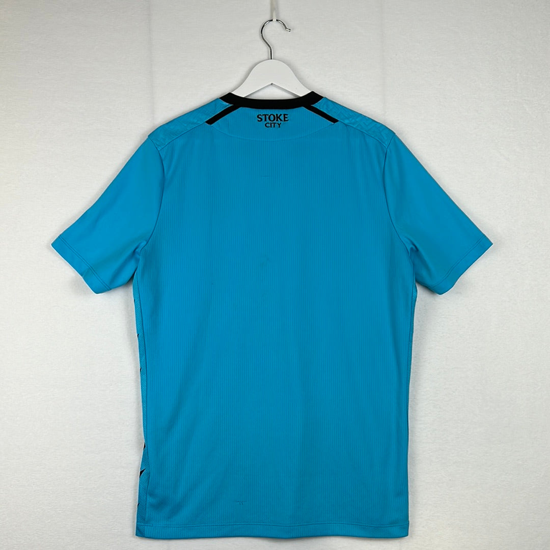 Stoke City 2021/2022 Goalkeeper Shirt - Large