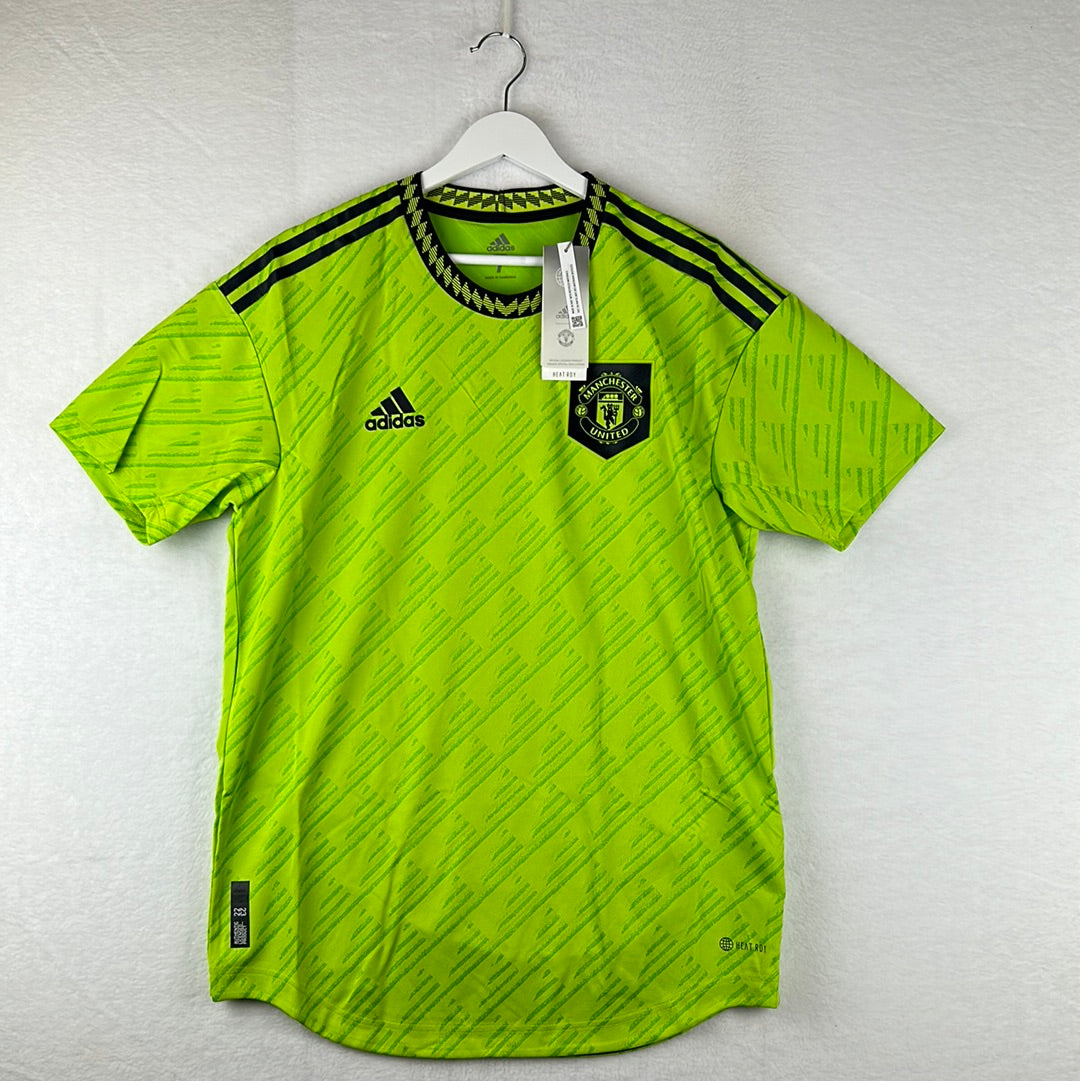 Manchester United 2022/2023 Player Issue Third Shirt - Size 7 (Large)