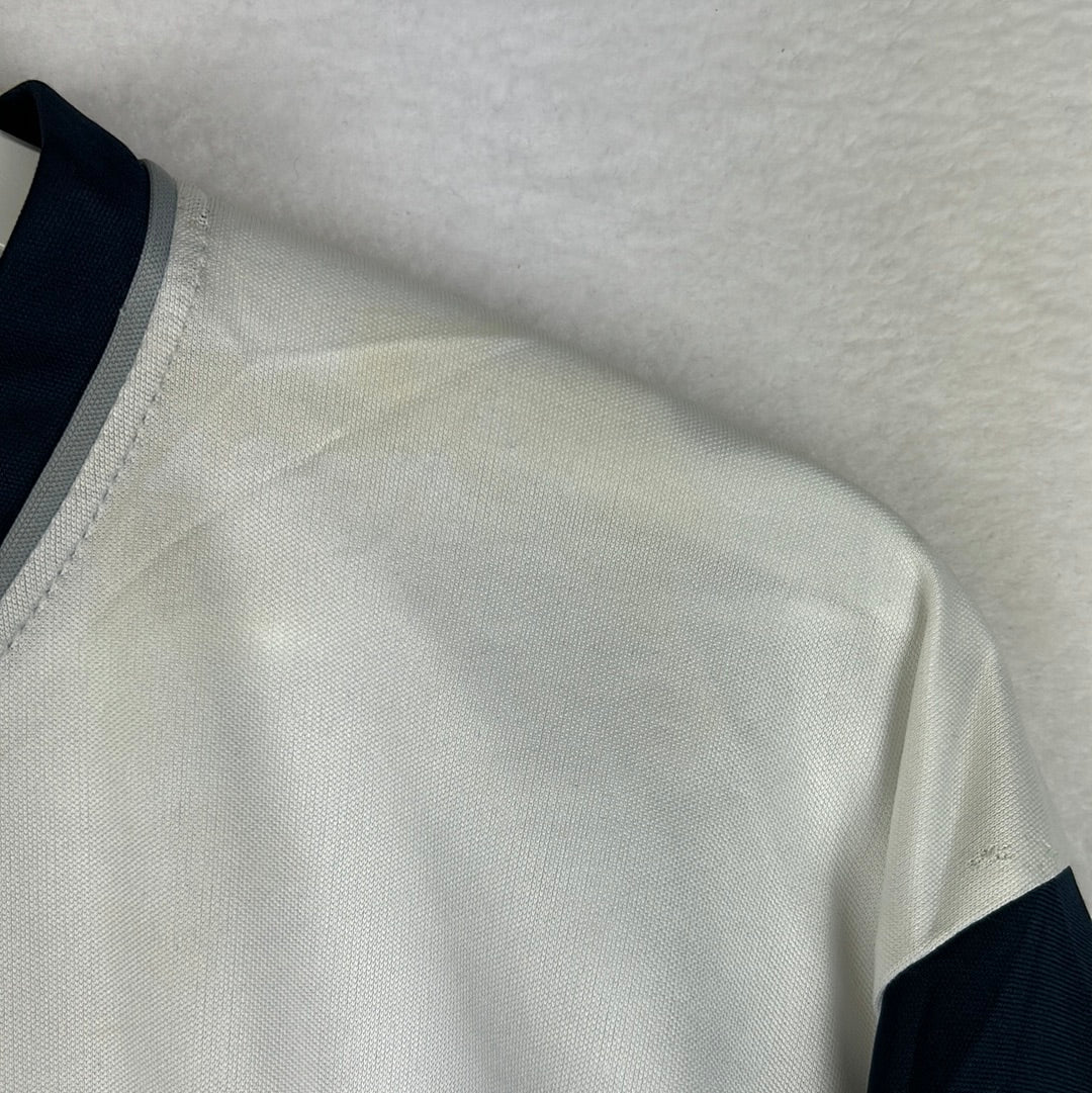 Bolton Wanderers 2000/2001 Player Issue Home Shirt - Summerbee 33