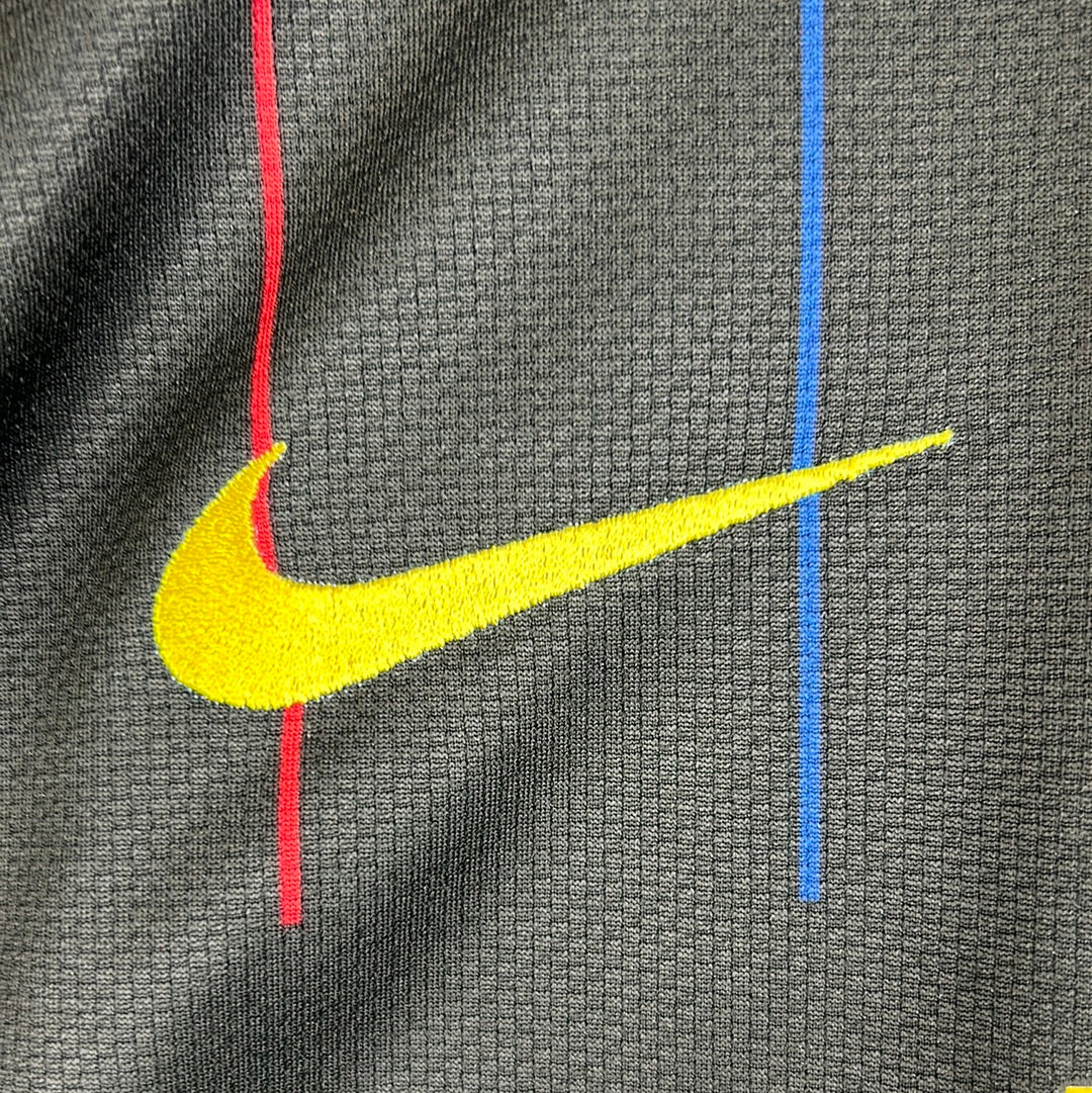 Barcelona 2009/2010 Player Issue Third Goalkeeper Shirt - Valdes 1 - WCC Dubai