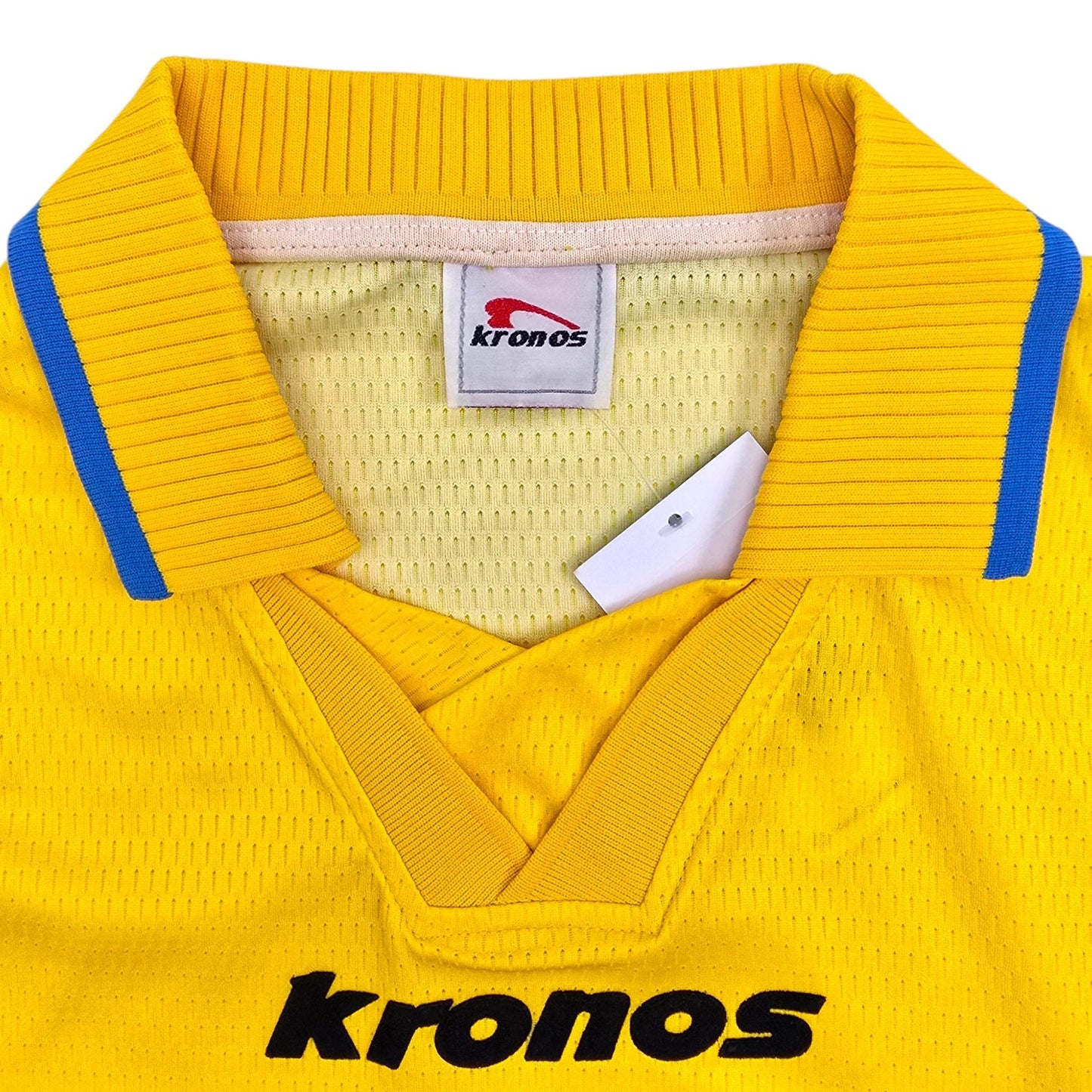 2000/01 Apoel Nicosia Home Football Shirt (XL) Kronos #9
