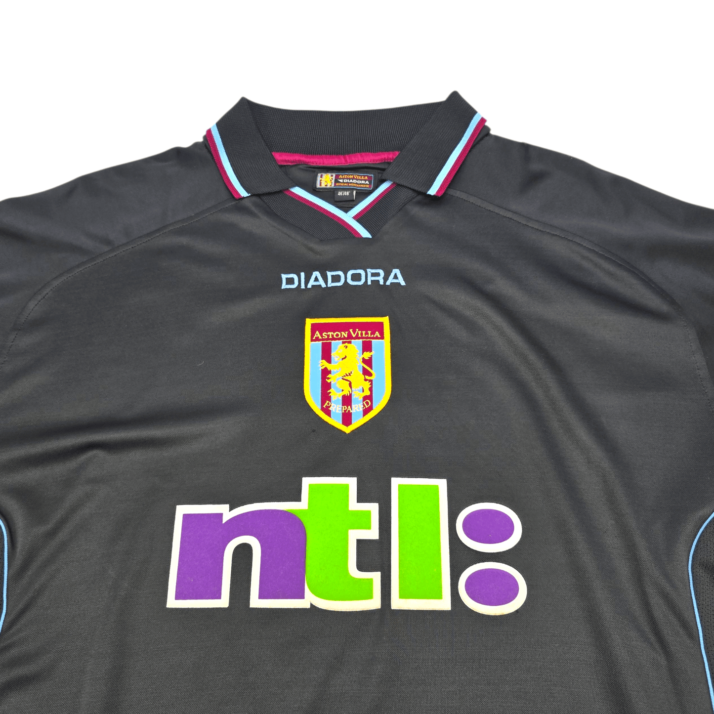 2000/01 Aston Villa Away Football Shirt (XL) Diadora #9 Dublin