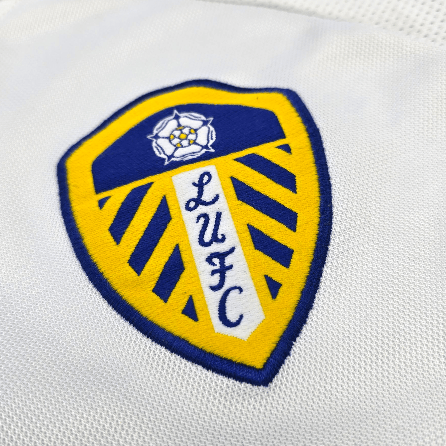 2000/02 Leeds United Home Football Shirt (M) Nike