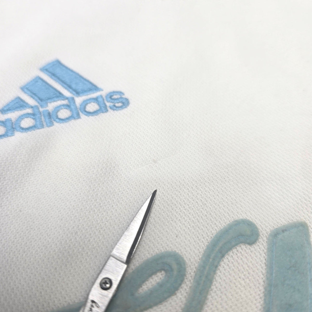 2001/02 Olympique Marseille Home Football Shirt (L) Adidas