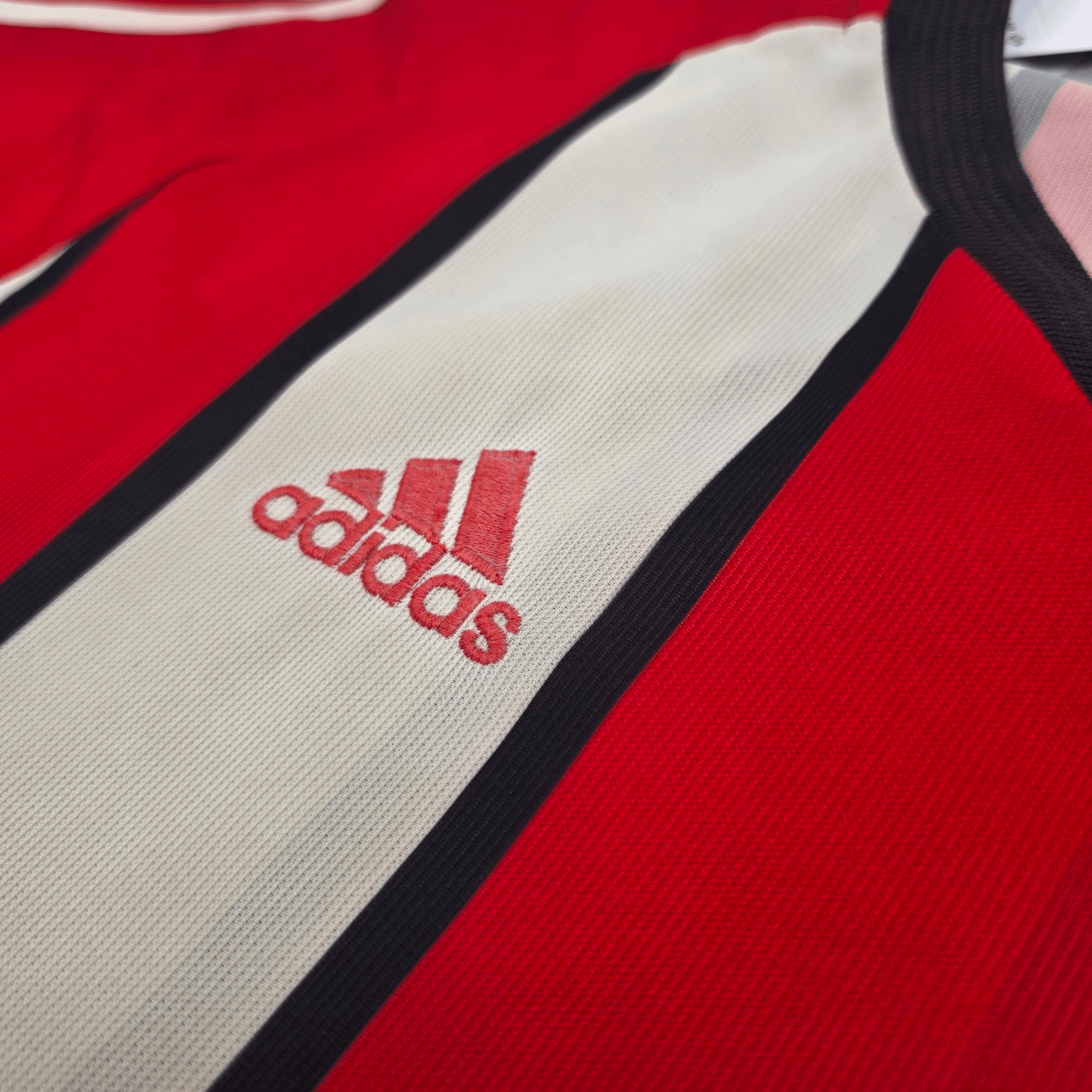 2002/03 River Plate Away Football Shirt (L) Adidas