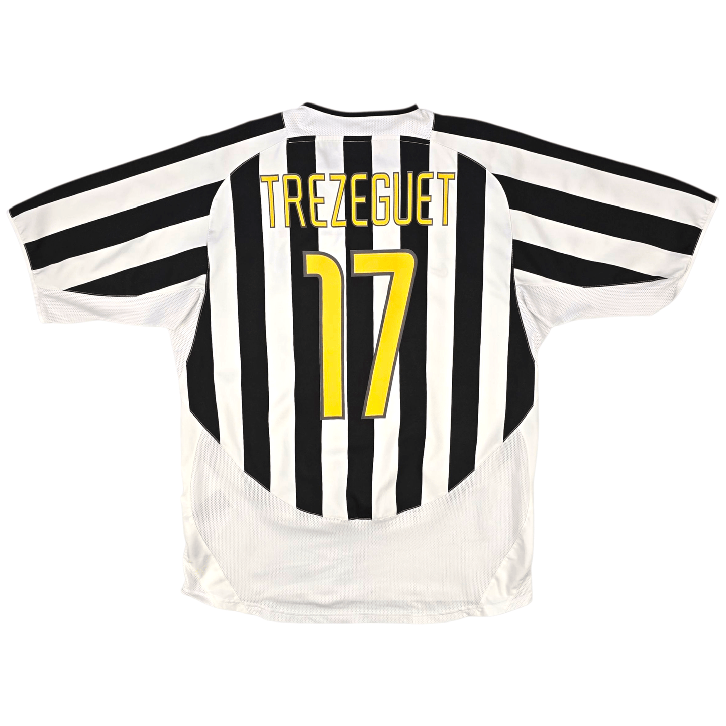 2003/04 Juventus Home Football Shirt (L) Nike #17 Trezeguet