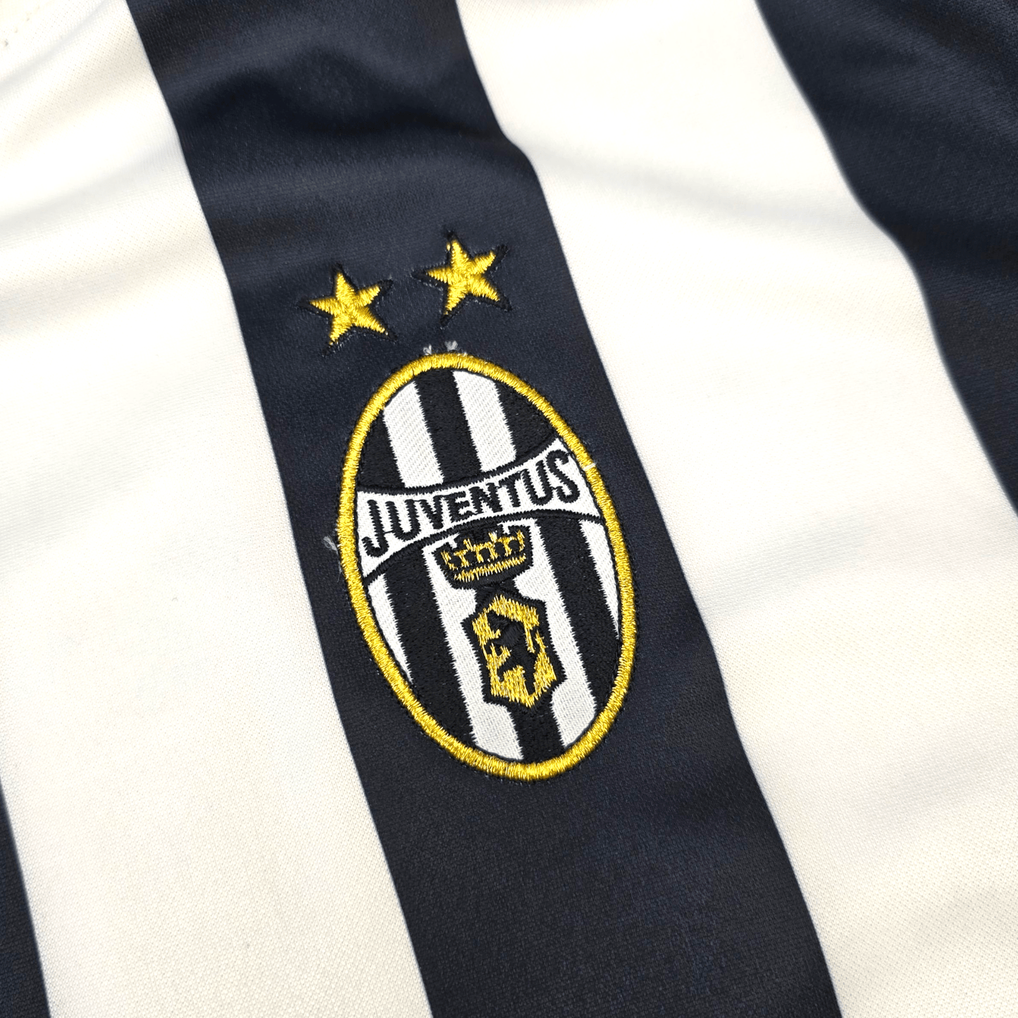 2003/04 Juventus Home Football Shirt (XL) Nike #17 Trezeguet (EUROPEAN)