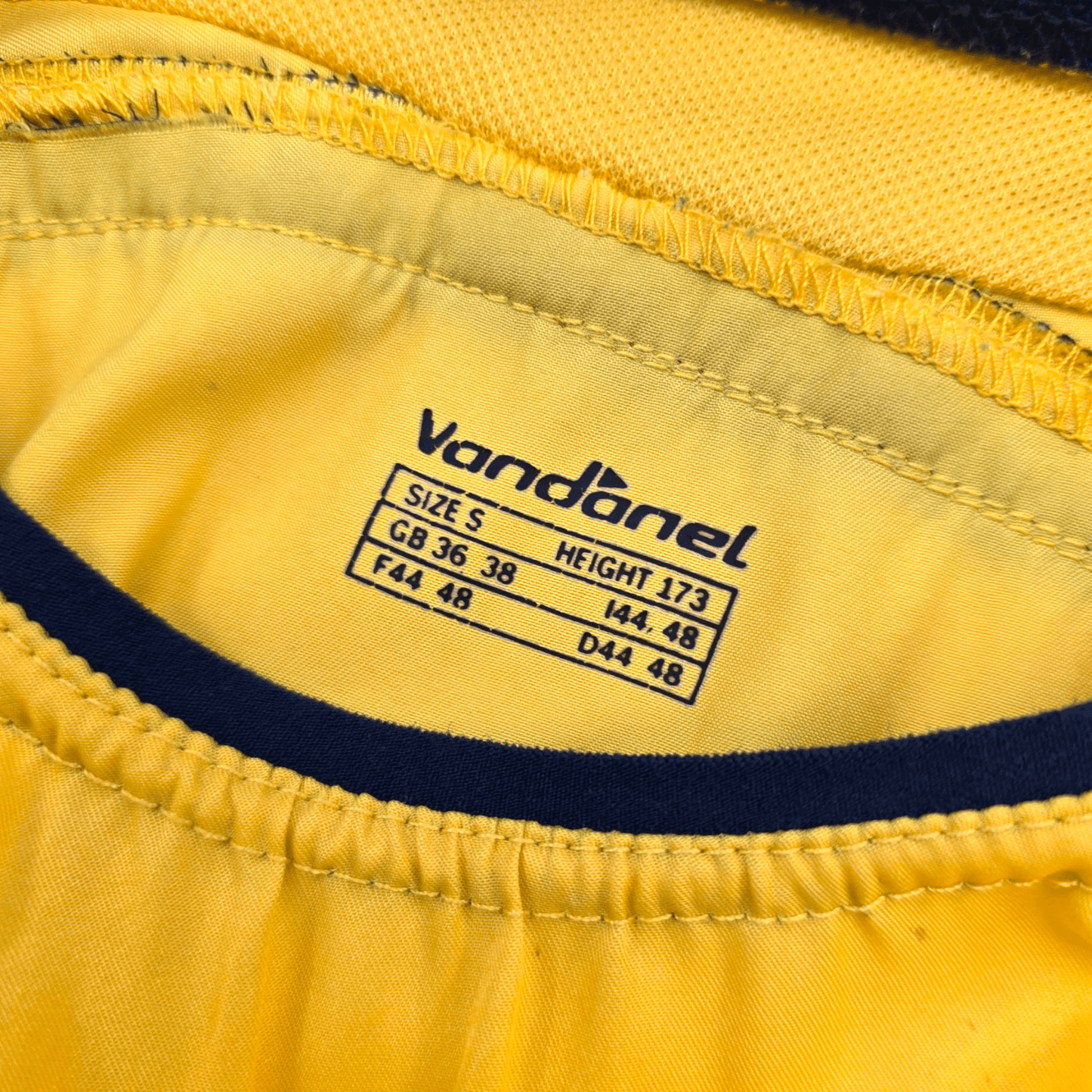2003/04 Port Vale Away Football Shirt (S) Vandanel