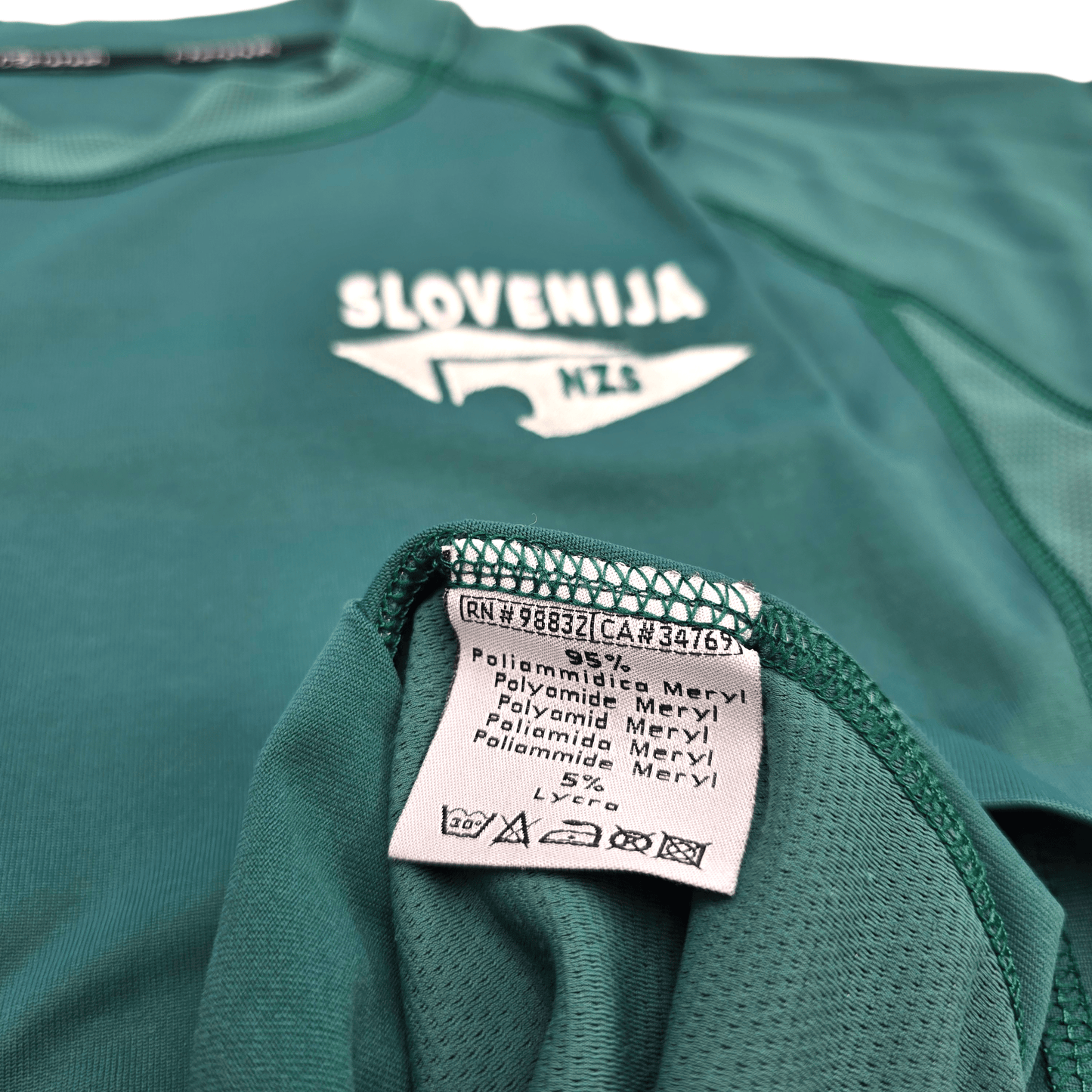 2003/04 Slovenia Away Football Shirt (XL) Kappa