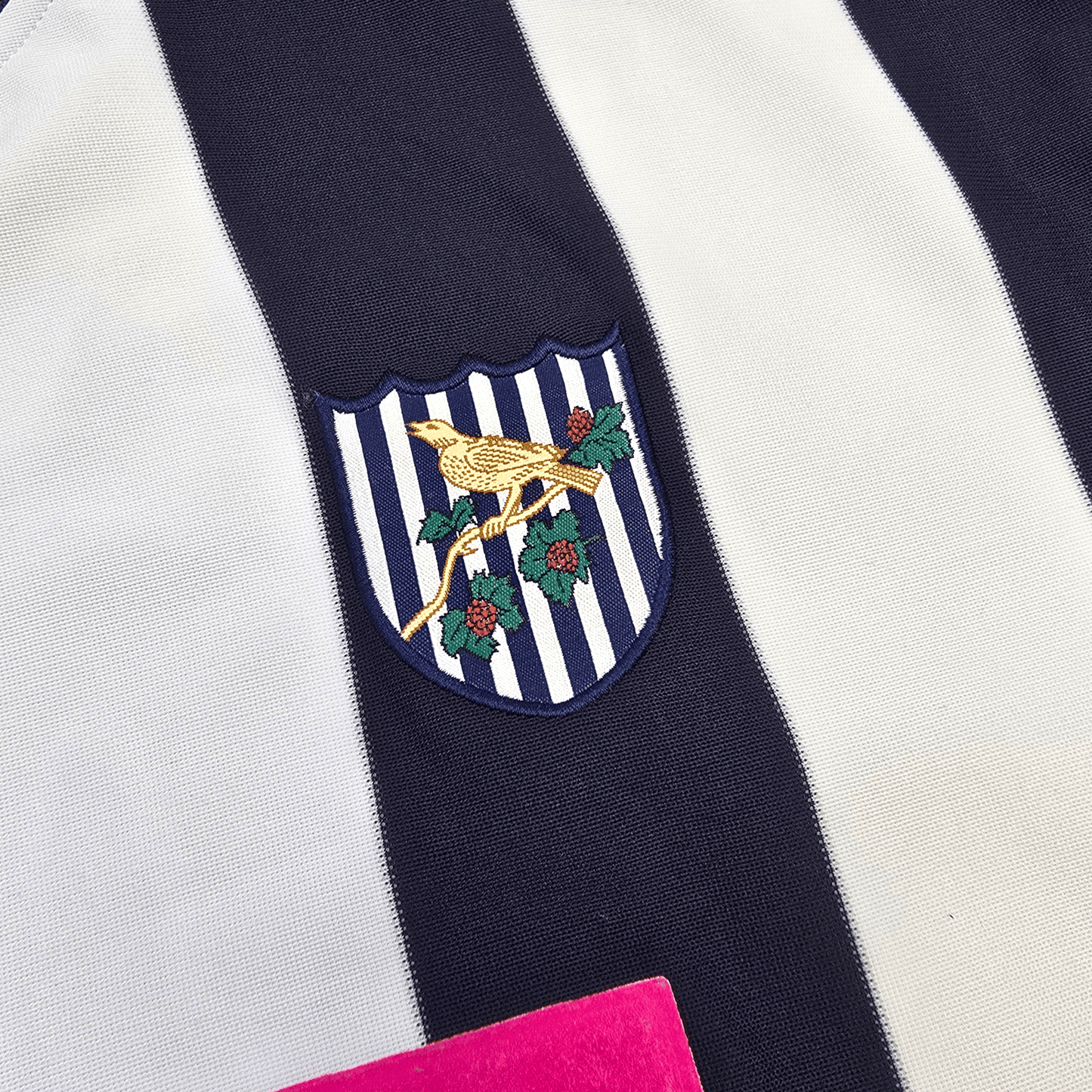 2004/05 West Bromwich Albion Home Football Shirt (2XL) Diadora #34 Earnshaw