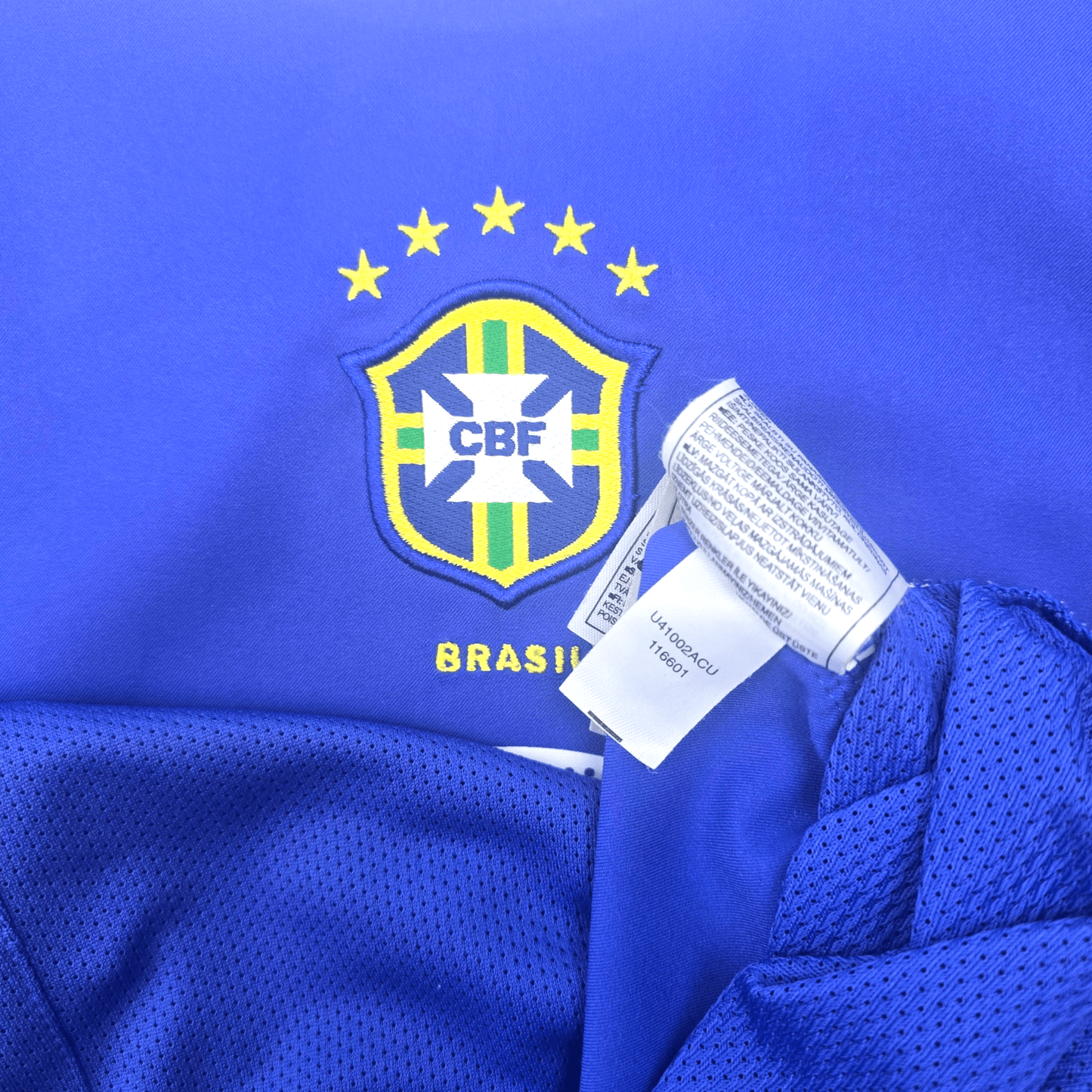 2004/06 Brazil Away Football Shirt (M) Nike #9 Ronaldo