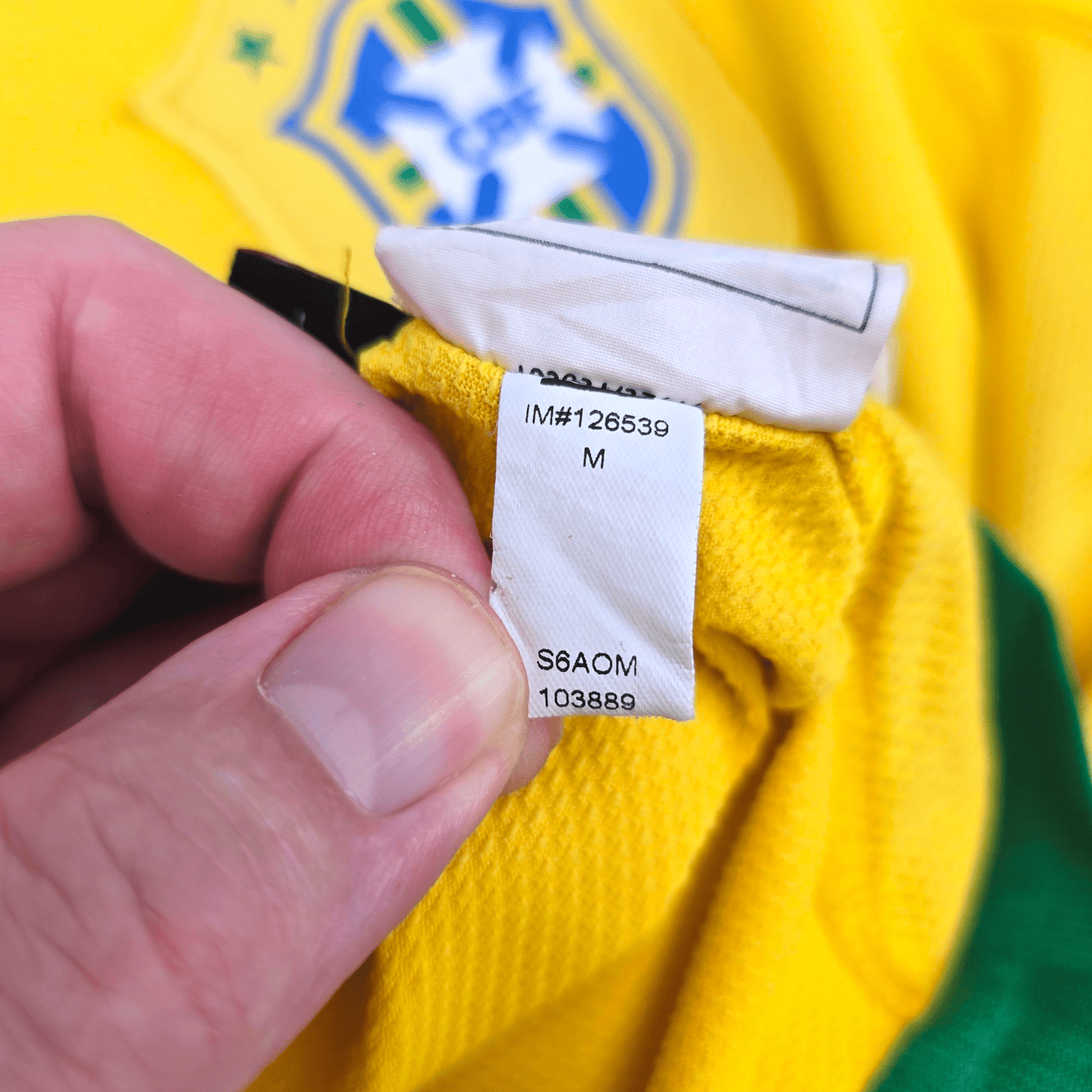 2006/07 Brazil Home Football Shirt (M) Nike #7 Adriano