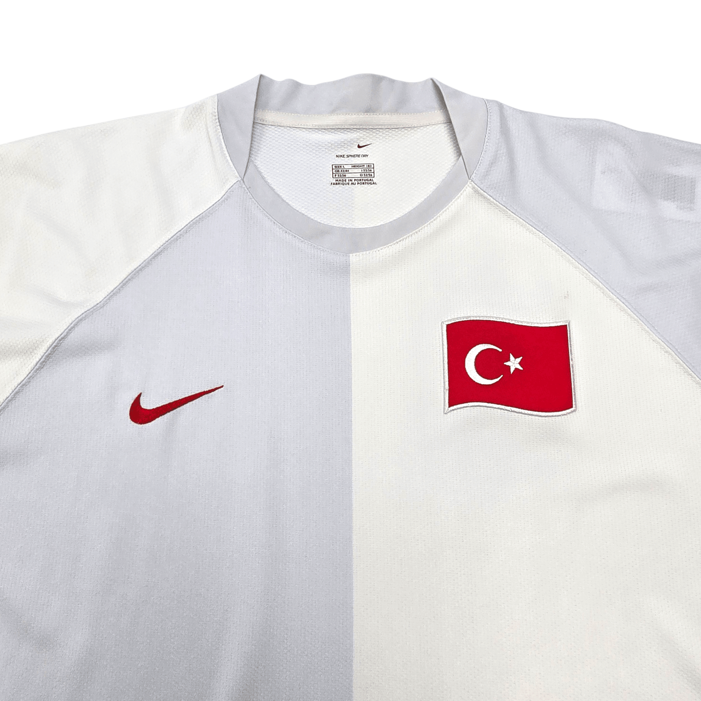 2006/07 Turkey Away Football Shirt (L) Nike