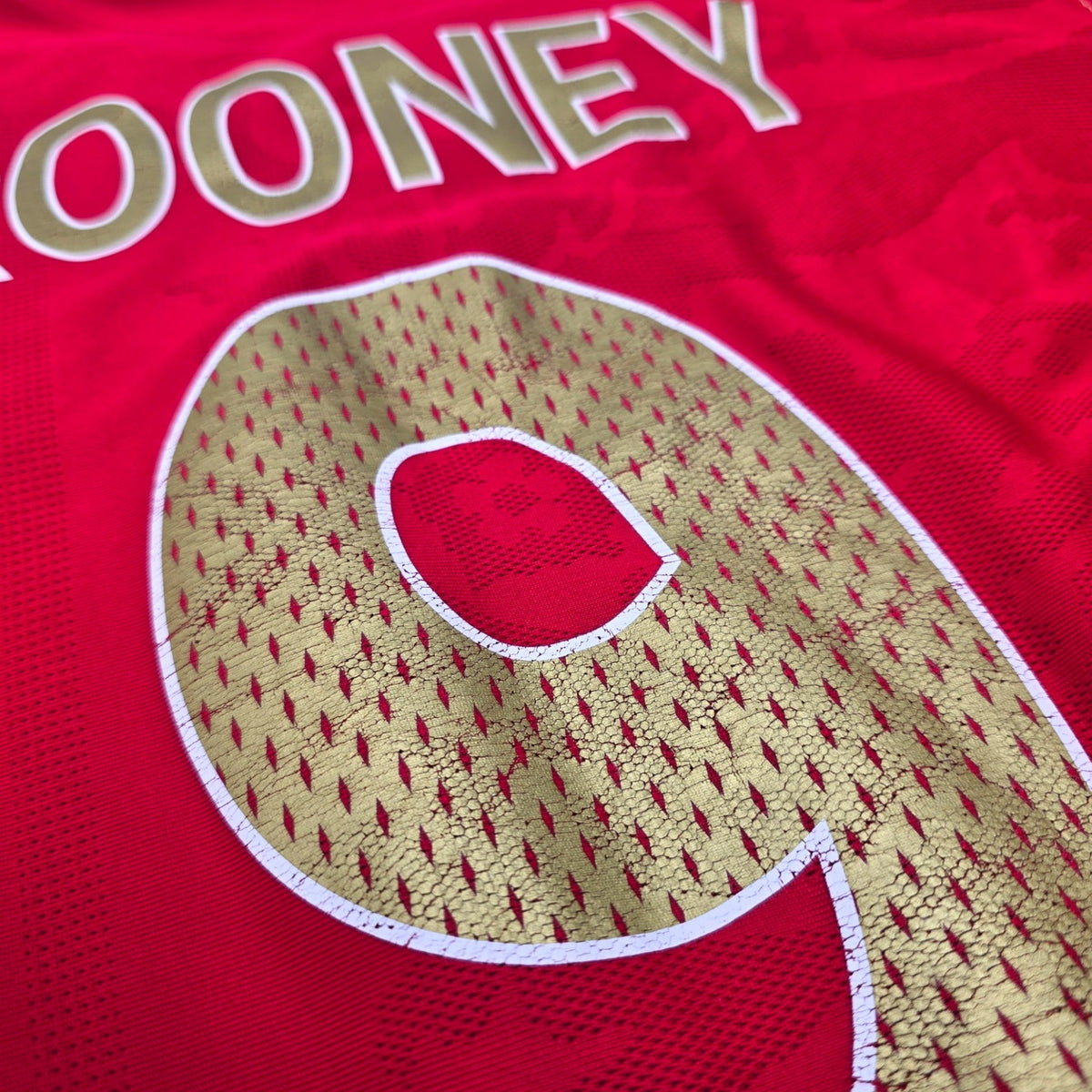 2006/08 England Away Football Shirt (L) Umbro #9 Rooney