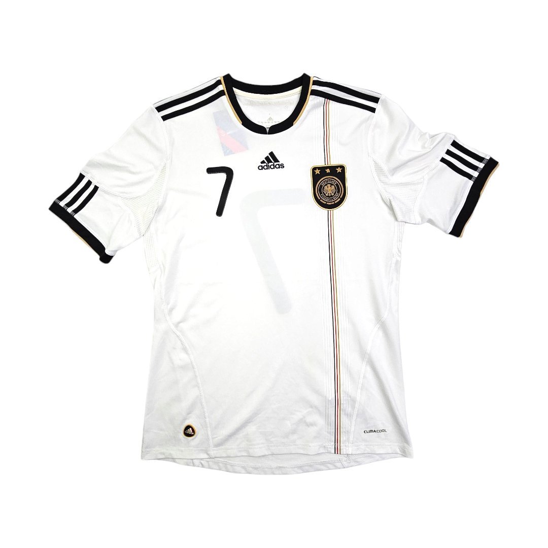 2010/11 Germany Home Football Shirt (L) Adidas #7 (Schweinsteiger)
