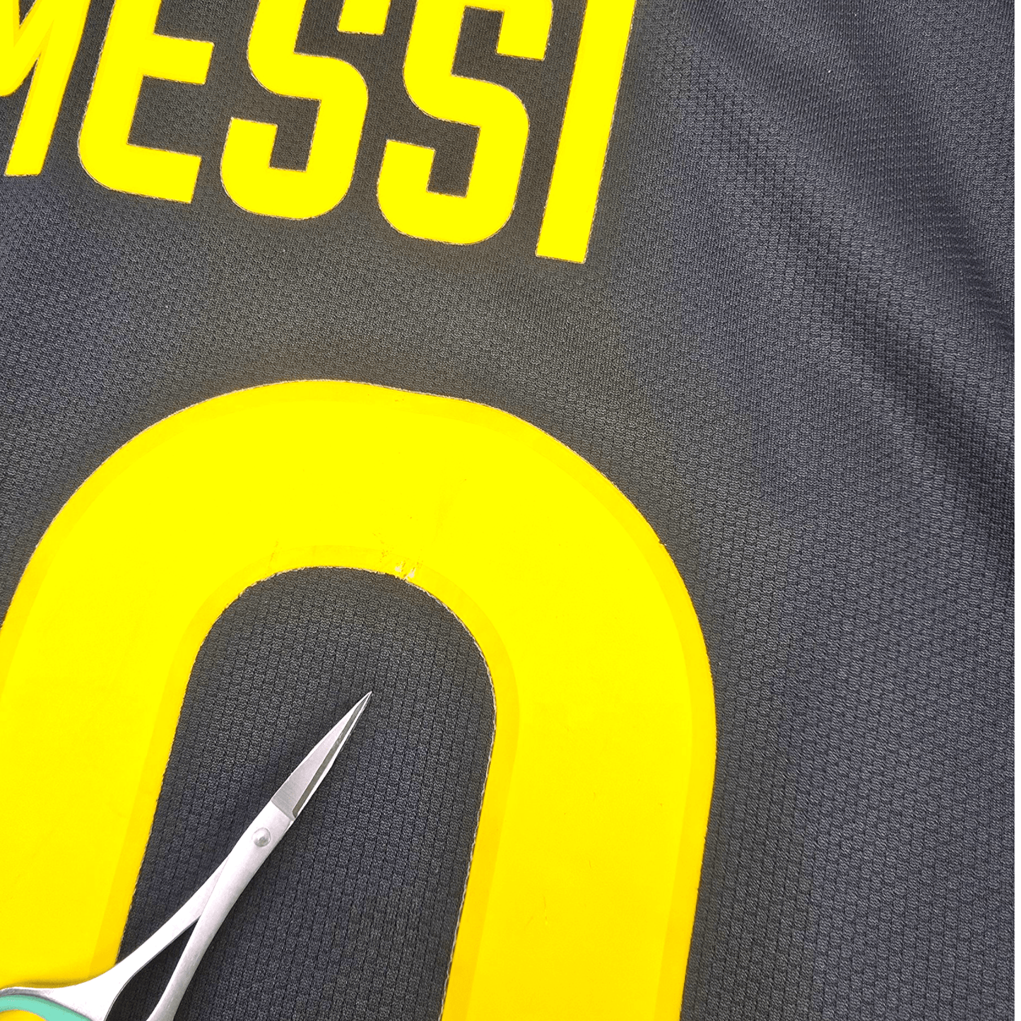 2011/12 Barcelona Away Football Shirt (M) Nike #10 Messi