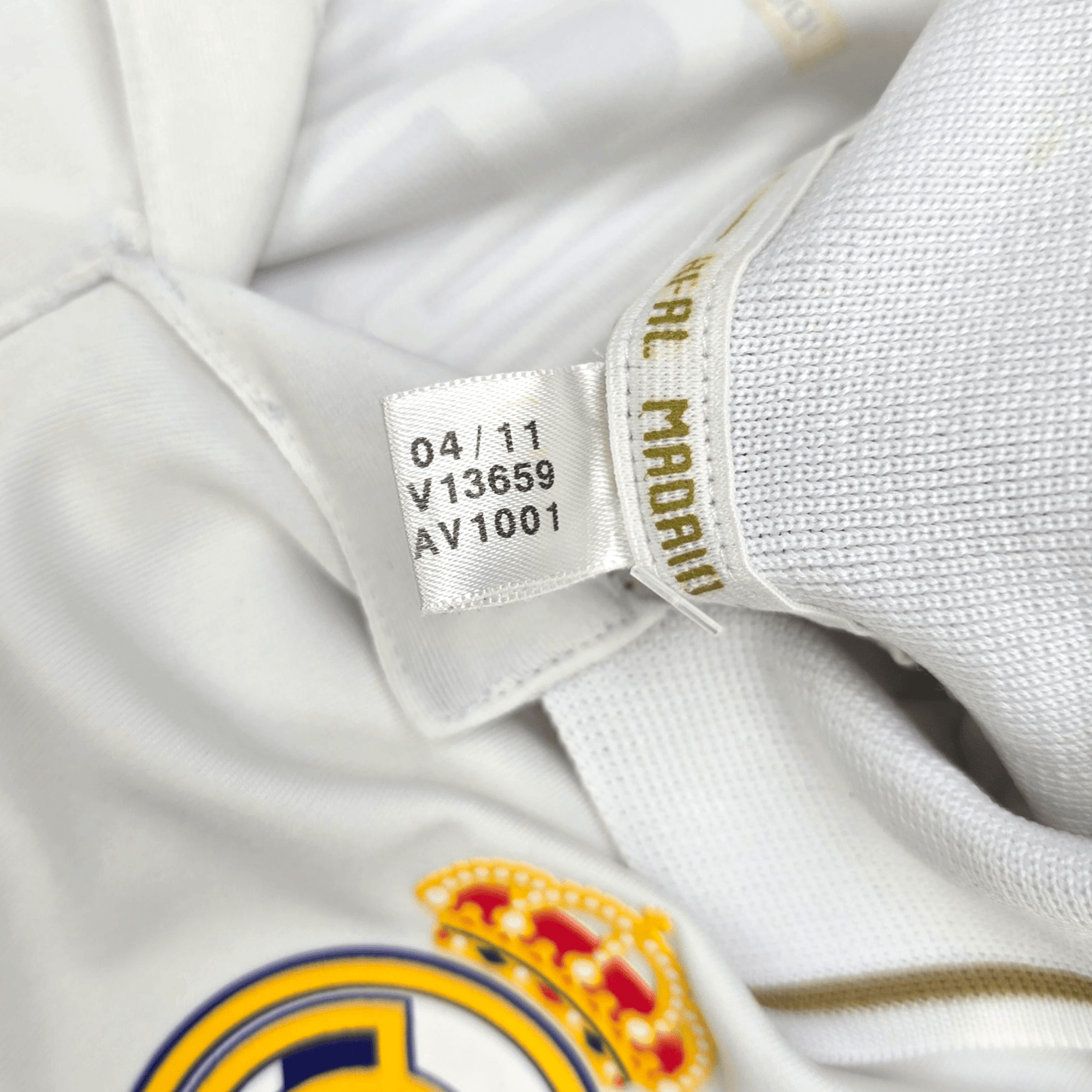 2011/12 Real Madrid Home Football Shirt (S) Adidas #7 Ronaldo