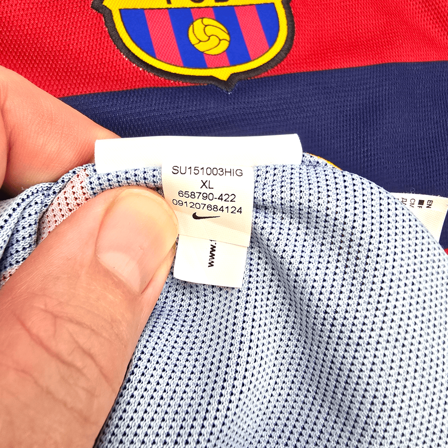 2015/16 Barcelona Home Football Shirt (XL) Nike #9 Suarez (Player Version)