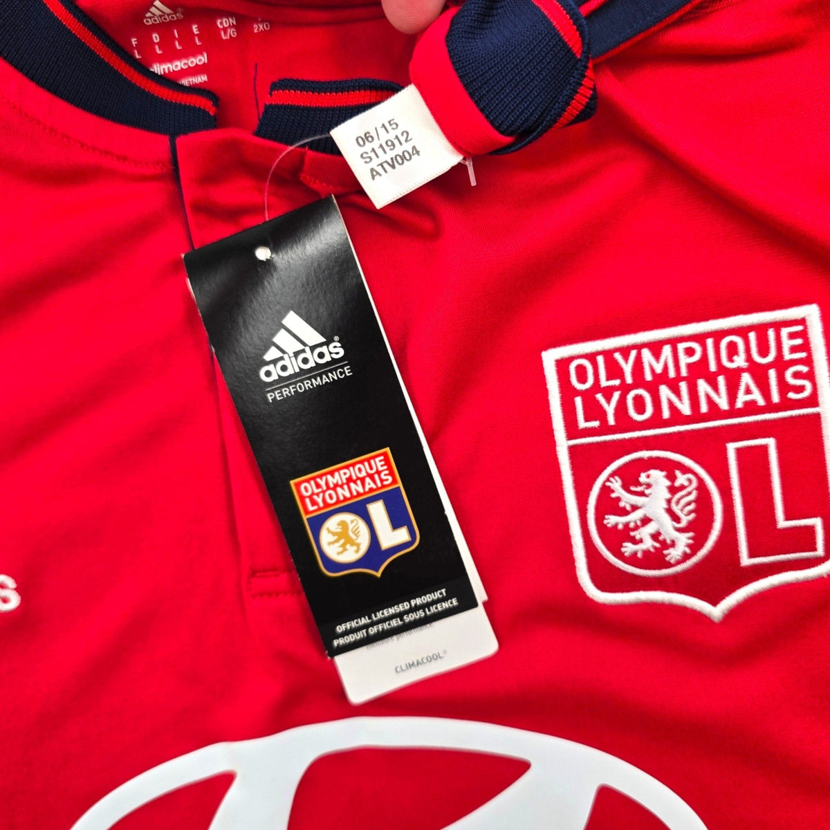 2015/16 Olympique Lyonnais Away Football Shirt (L) Adidas #10 Lacazette (BNWTs)