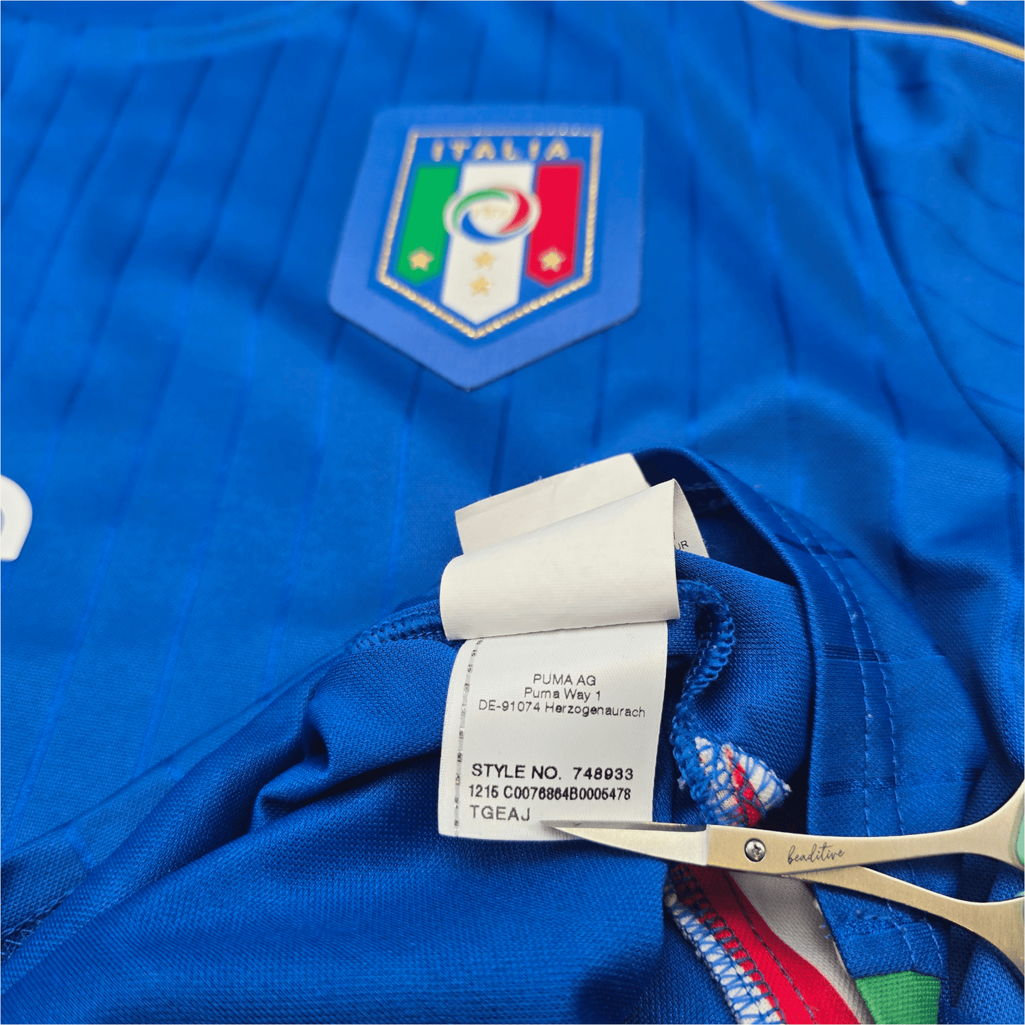 2016/17 Italy Home Football Shirt (L) Puma #16 De Rossi