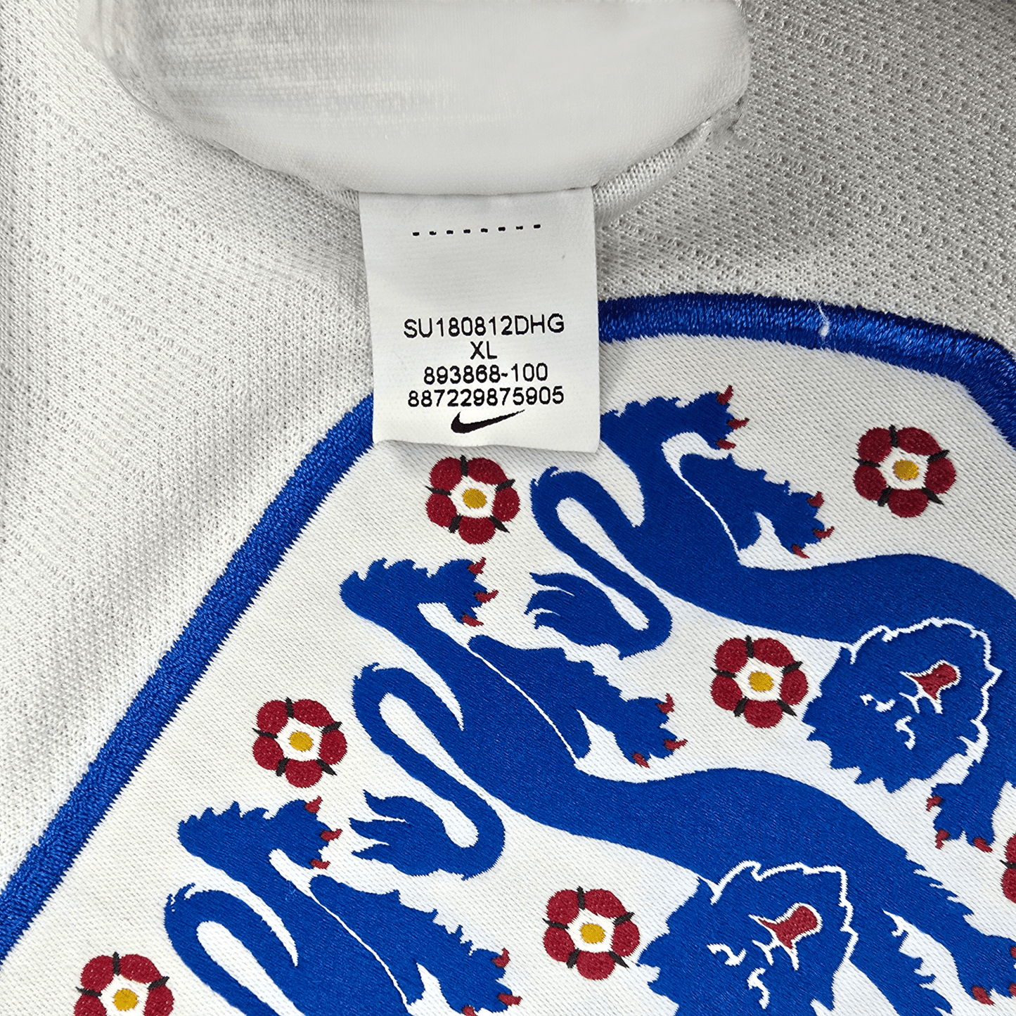 2018/19 England Home Football Shirt (XL) Nike #22 Alexander-Arnold