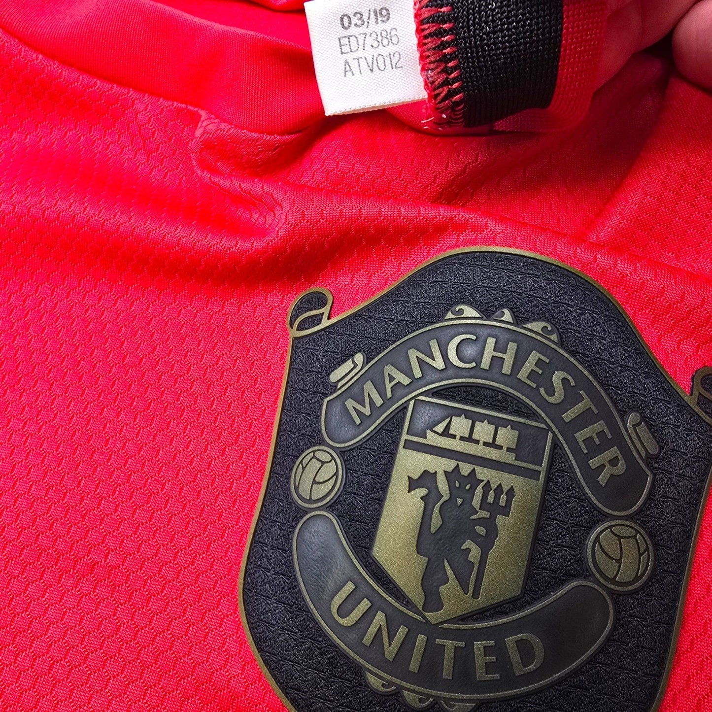 2019/20 Manchester United Home Football Shirt (S) Adidas #18 B.Fernandes