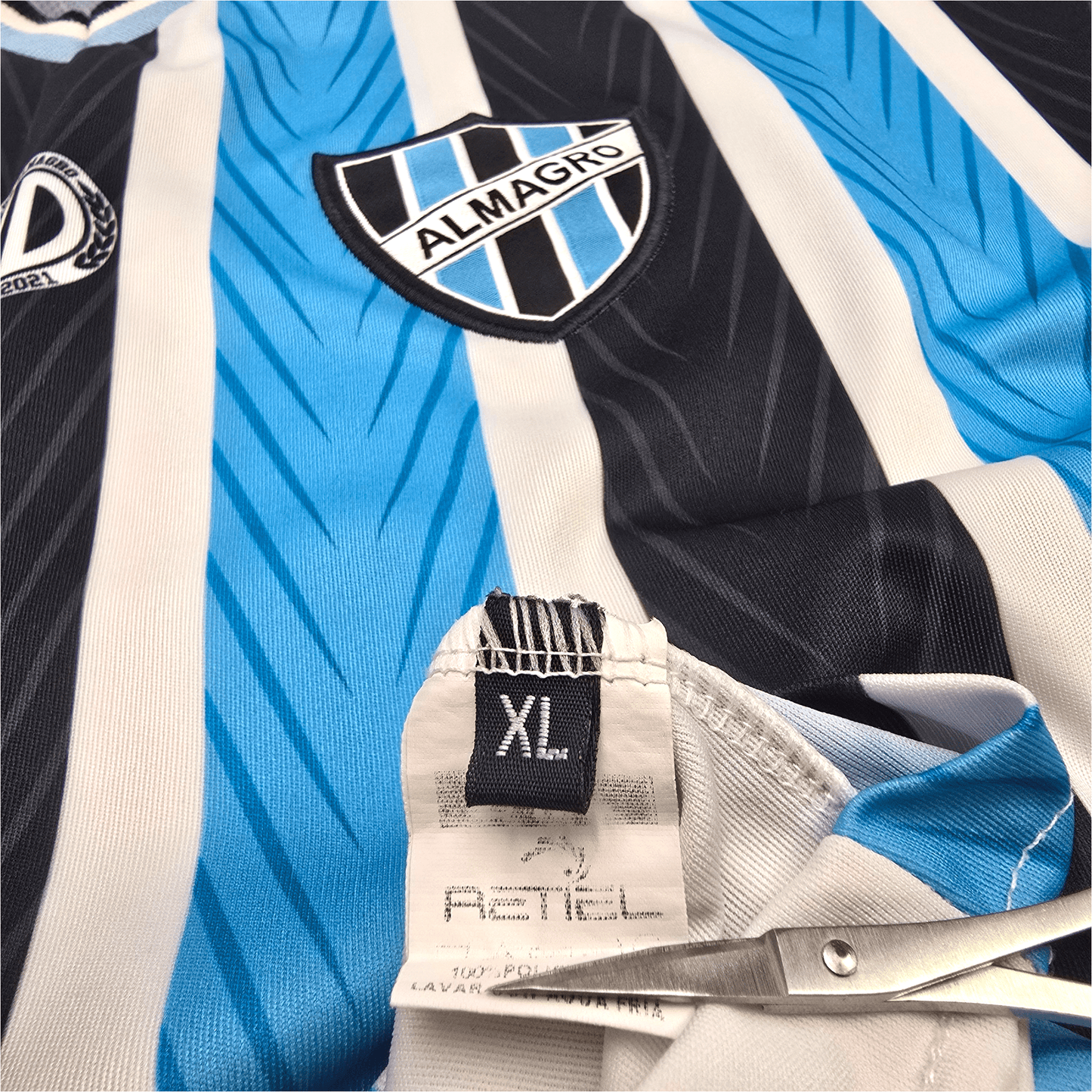2021/22 Almagro Home Football Shirt (L) Retiel