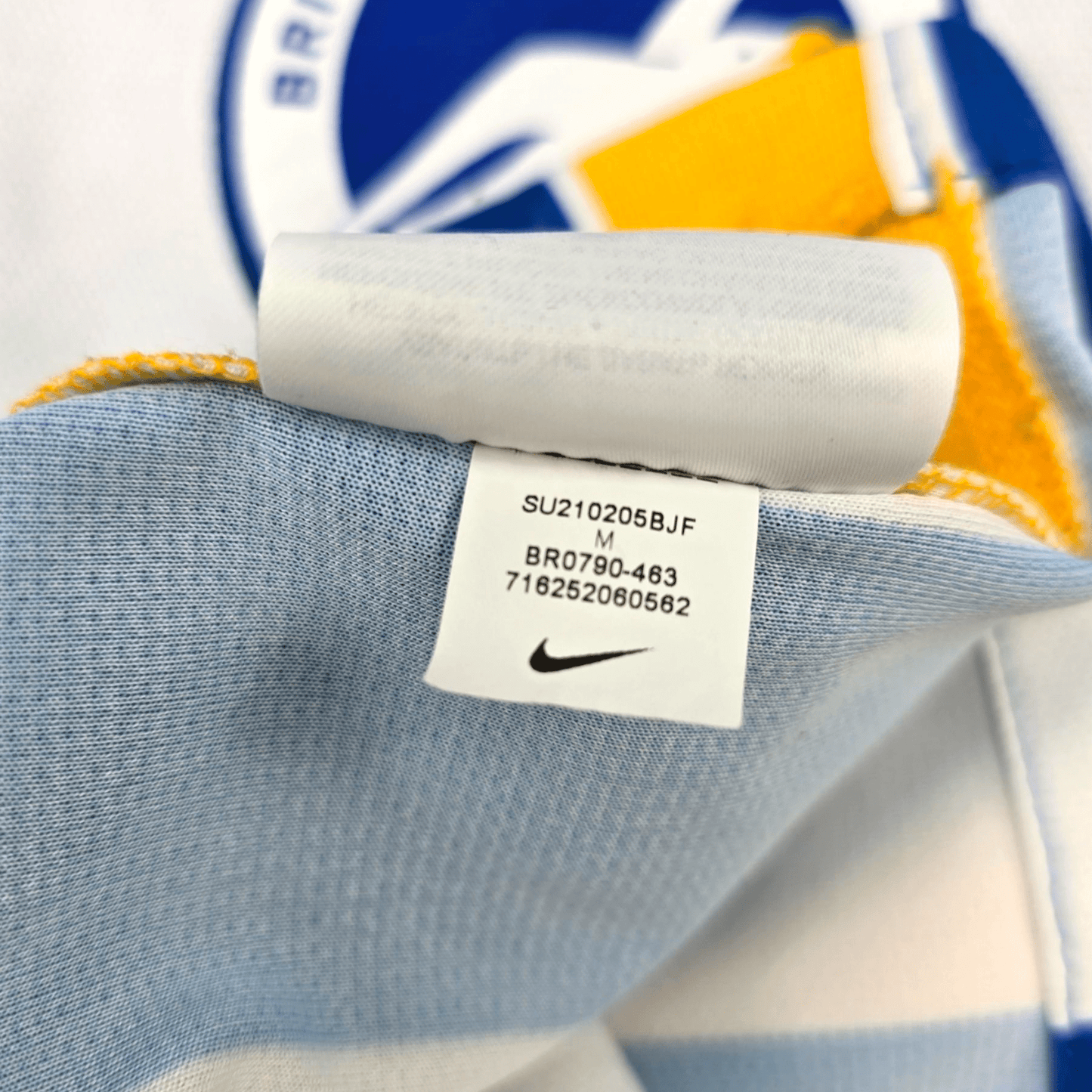 2021/22 Brighton Home Football Shirt (M) Nike #13 Gross