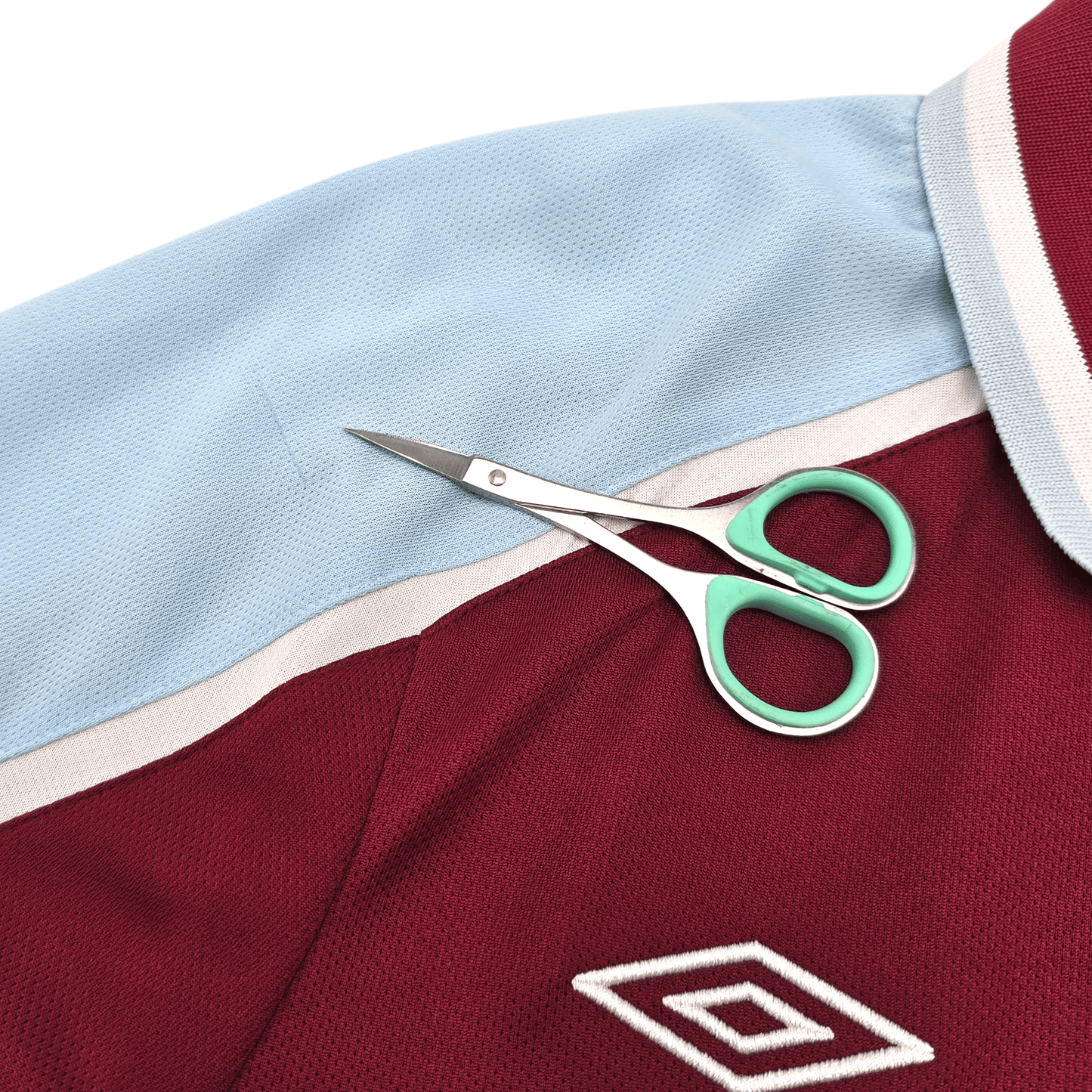 2021/22 West Ham United Home Football Shirt (S) Umbro #20 Bowen