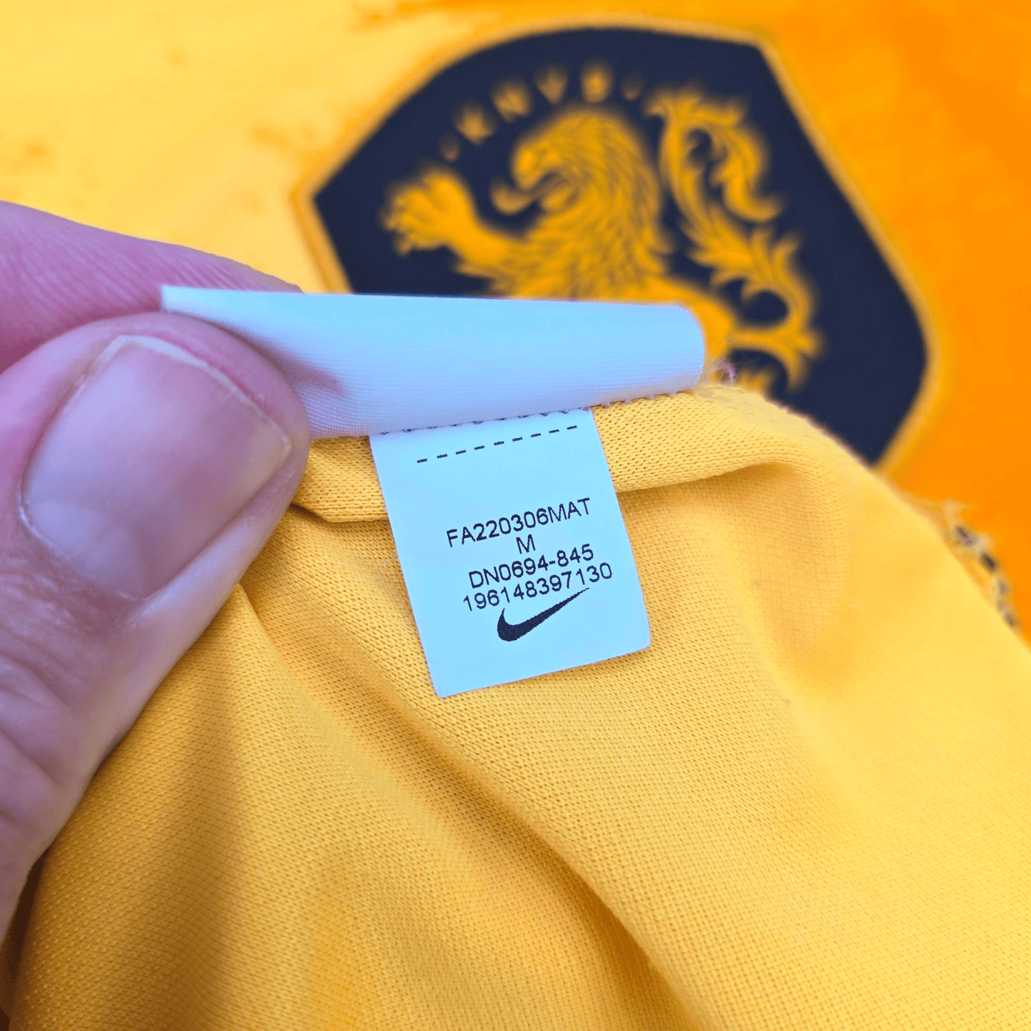 2022/23 Holland Home Football Shirt (M) Nike #4 Virgil