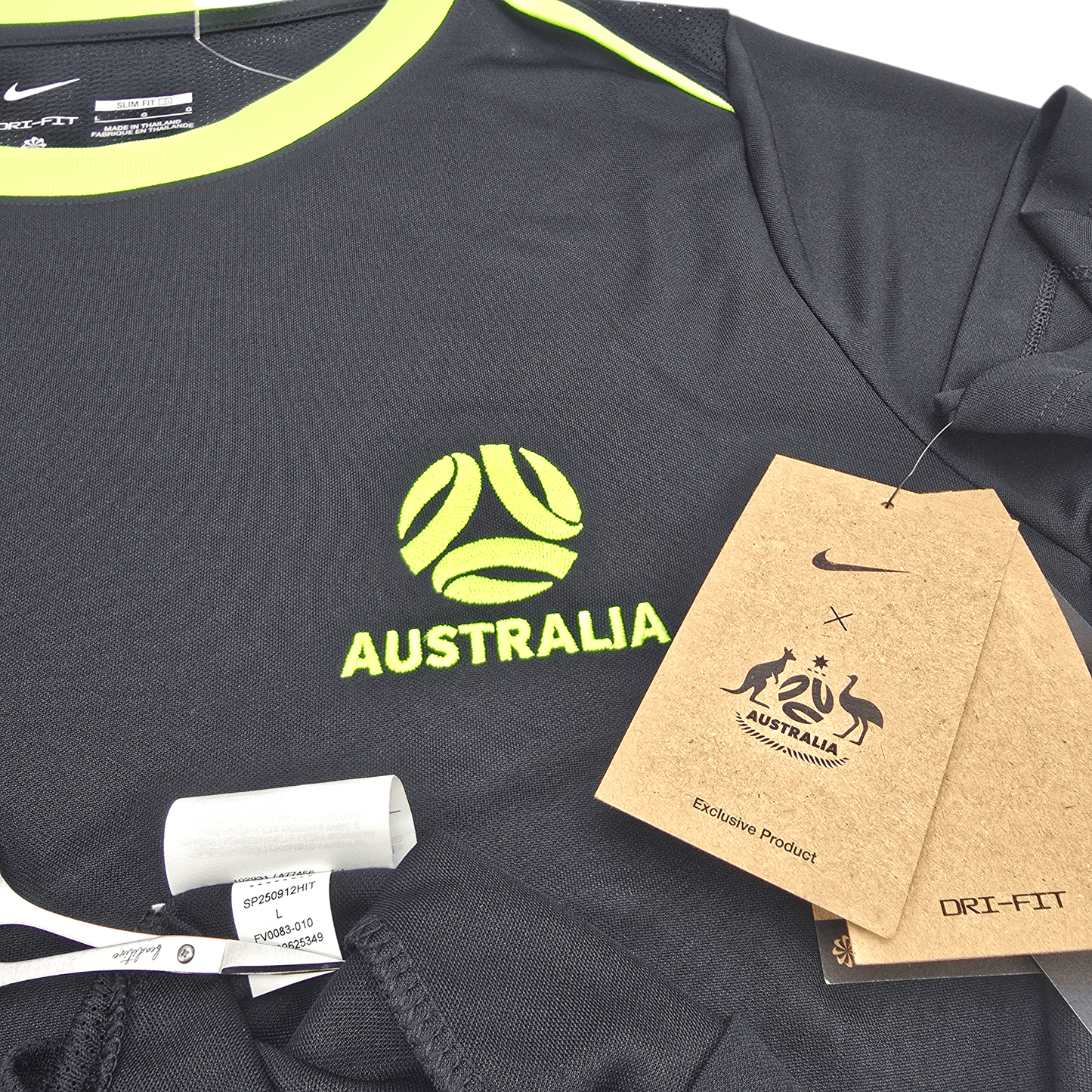 2024/25 Australia Training Top (L) Nike (BNWTs)