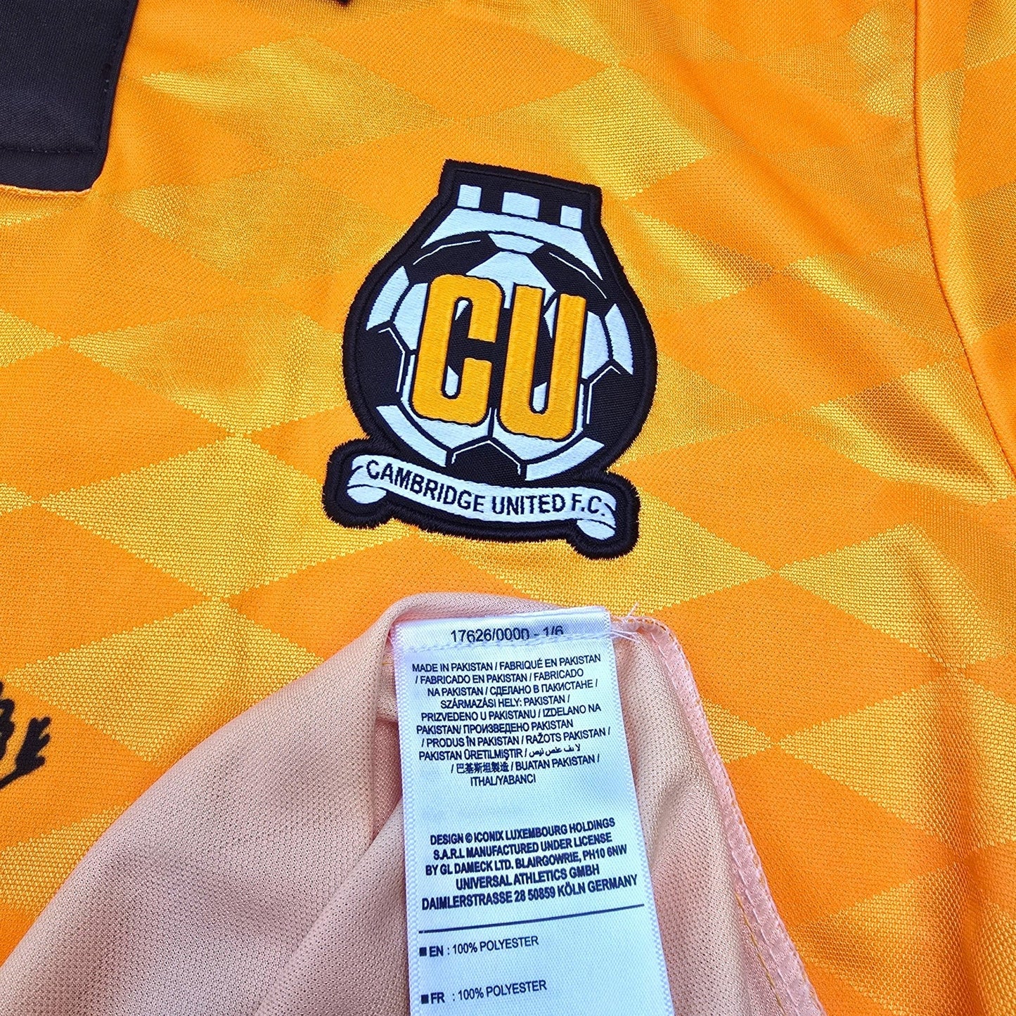 2024/25 Cambridge United Home Football Shirt (M) Umbro #45 Longelo (Signed | Match Issue)
