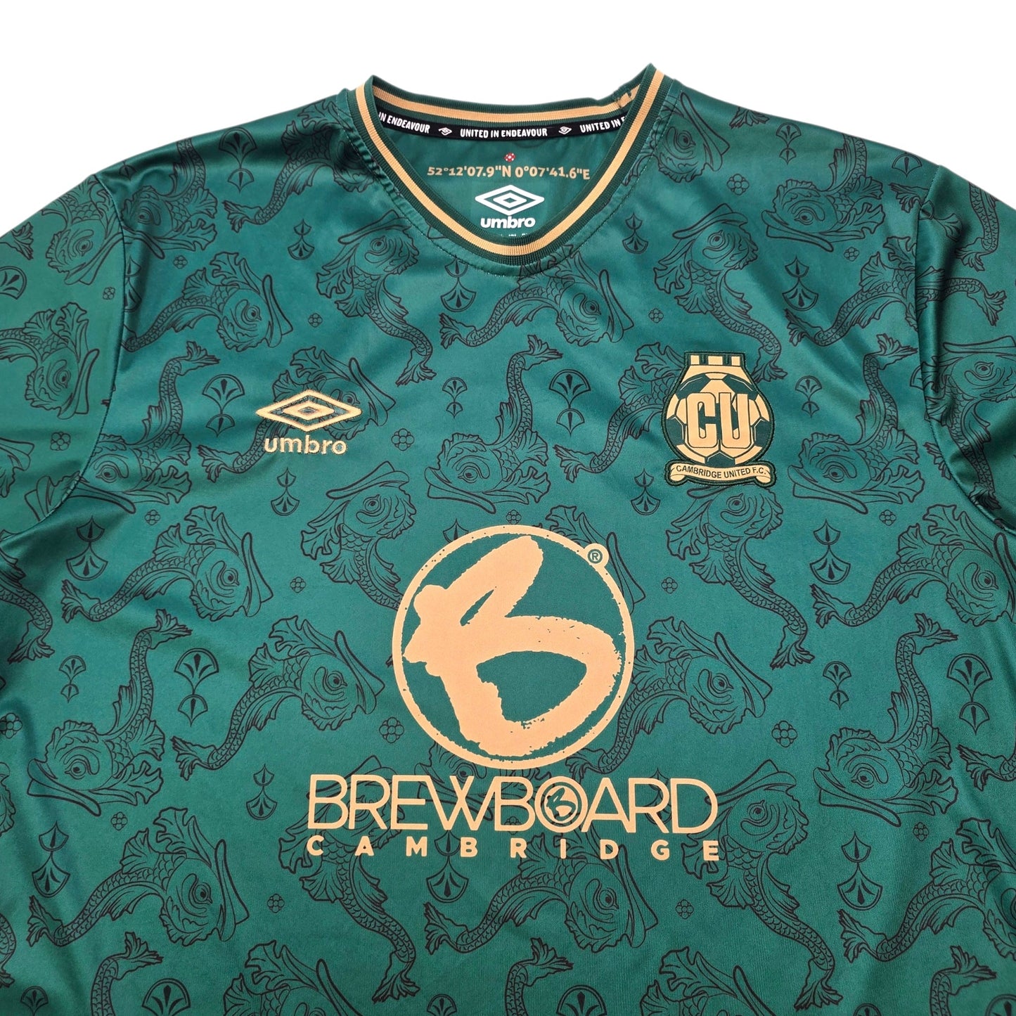 2024/25 Cambridge United Third Football Shirt (XL) Umbro