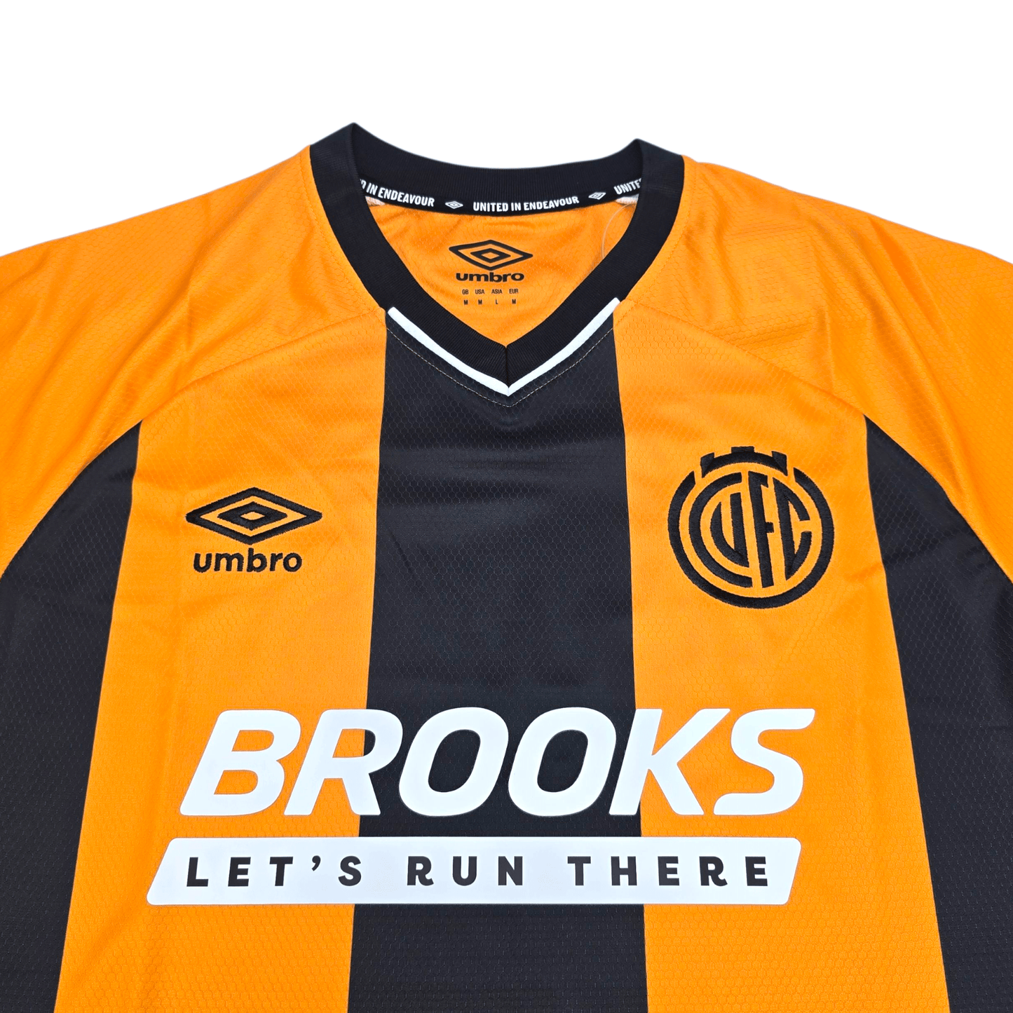 2025/26 Cambridge United Home Football Shirt Umbro