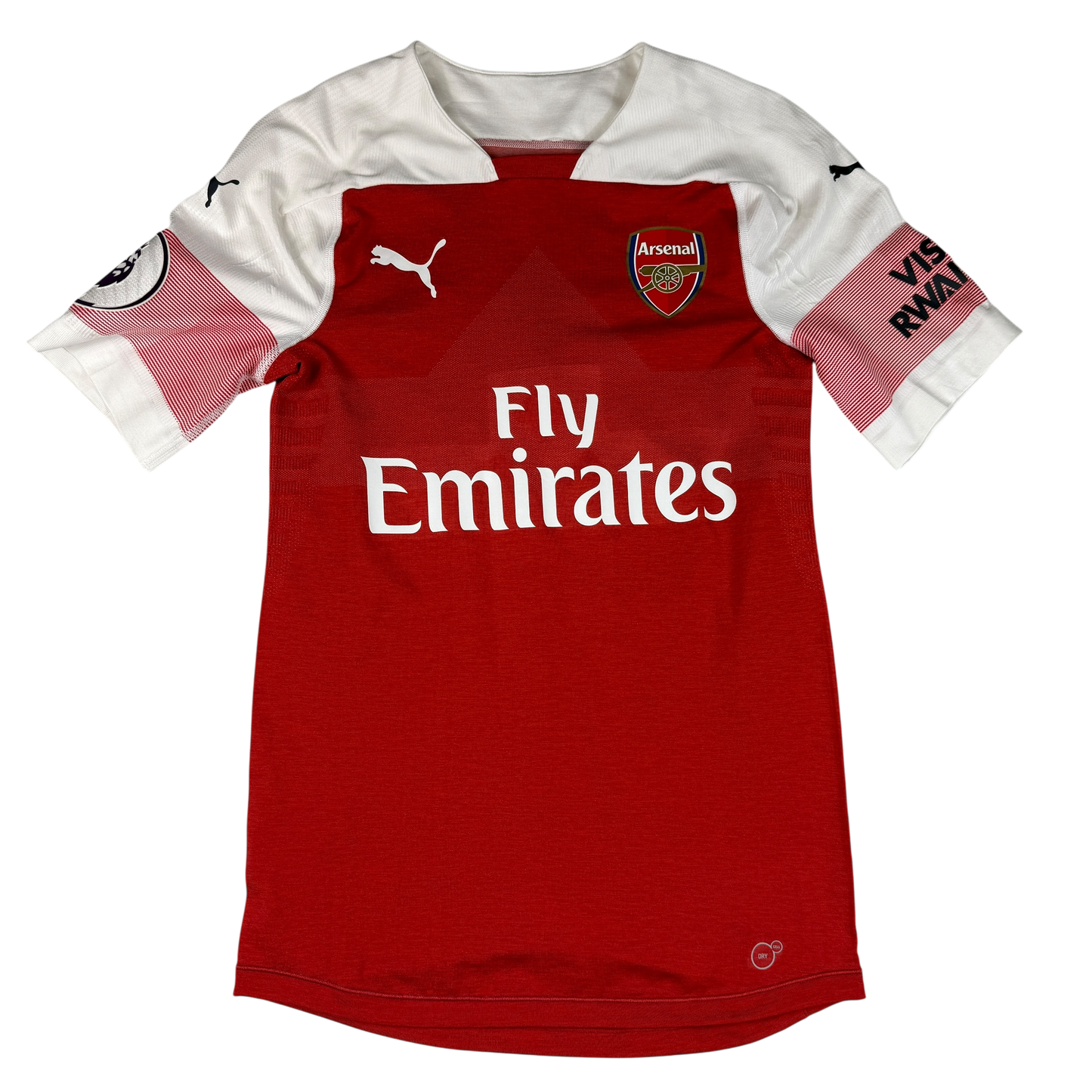 Arsenal 2018/2019 Match Issued Home Shirt front with Fly Emirates sponsor