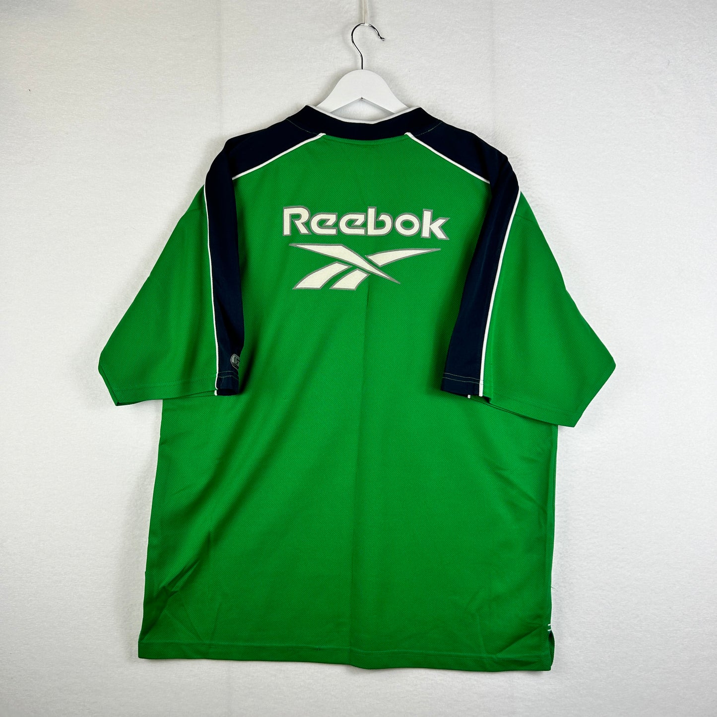 Liverpool 1999/2000 Training Shirt - Large - Good Condition