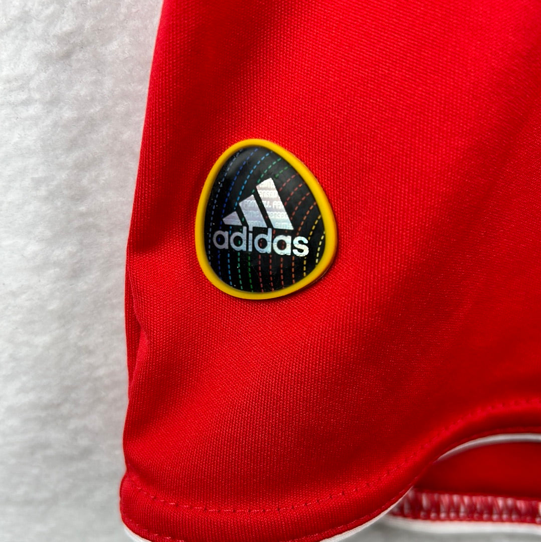Benfica 2010-2011 Home Shirt - Small - Excellent Condition