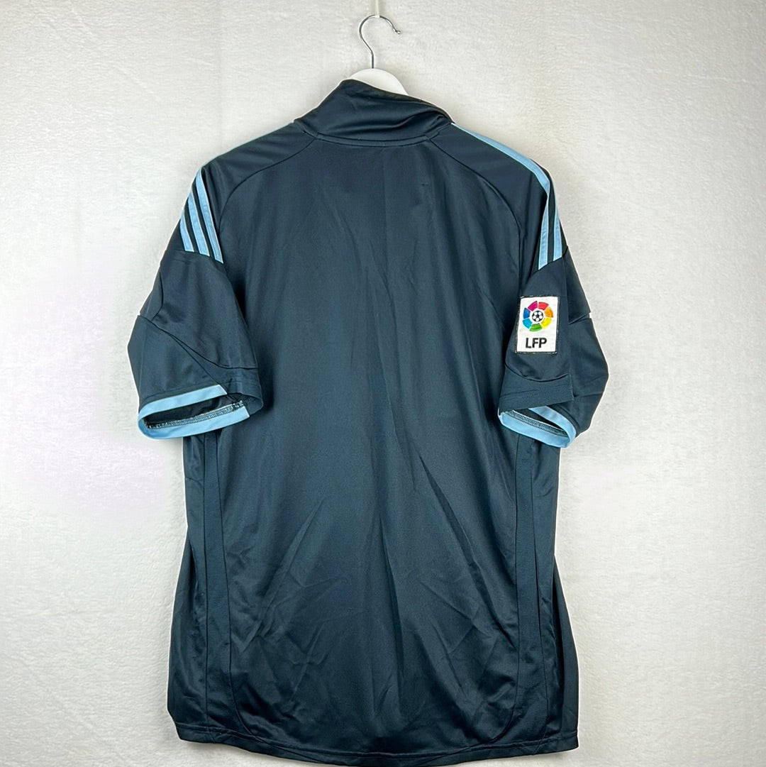 Real Madrid 2009-2010 Away Shirt - Large - Good Condition