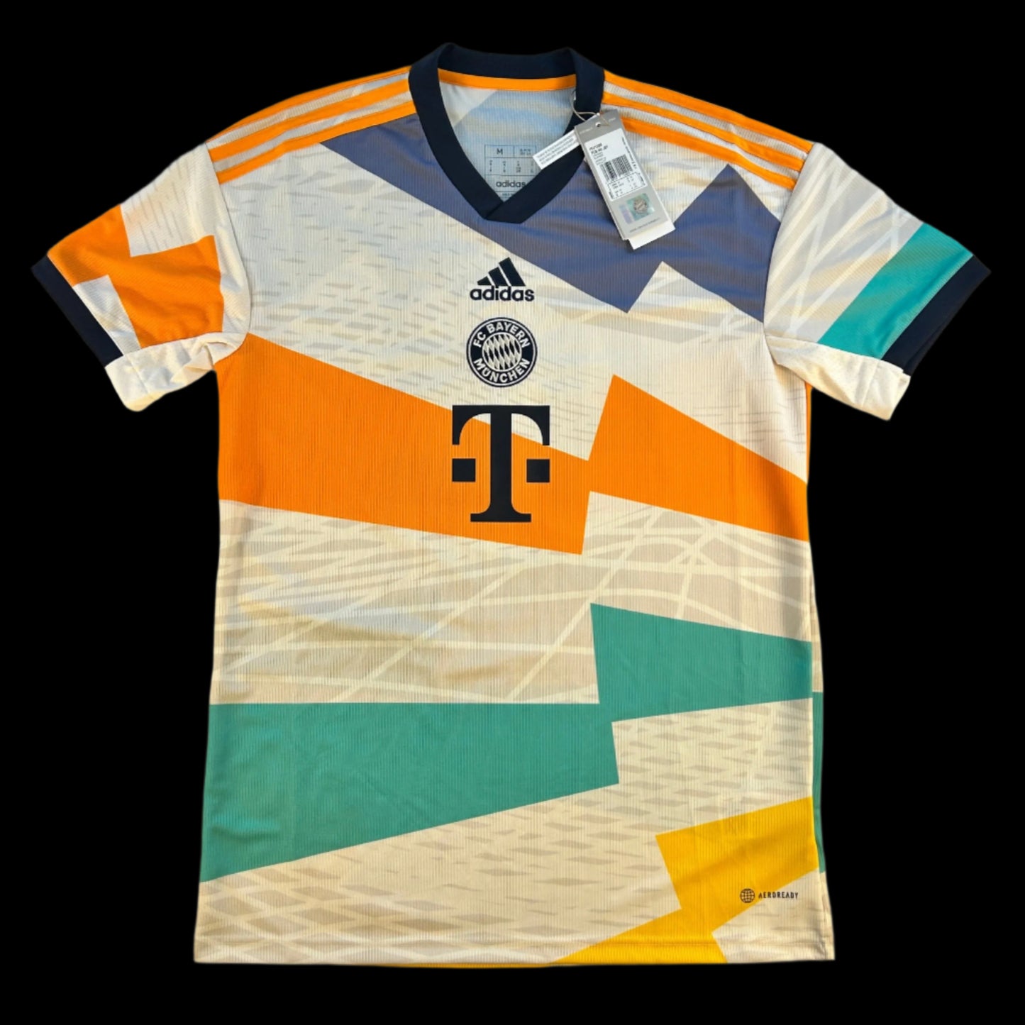 Bayern Munich 2022/2023 Fourth Shirt - Musiala 42 - Medium