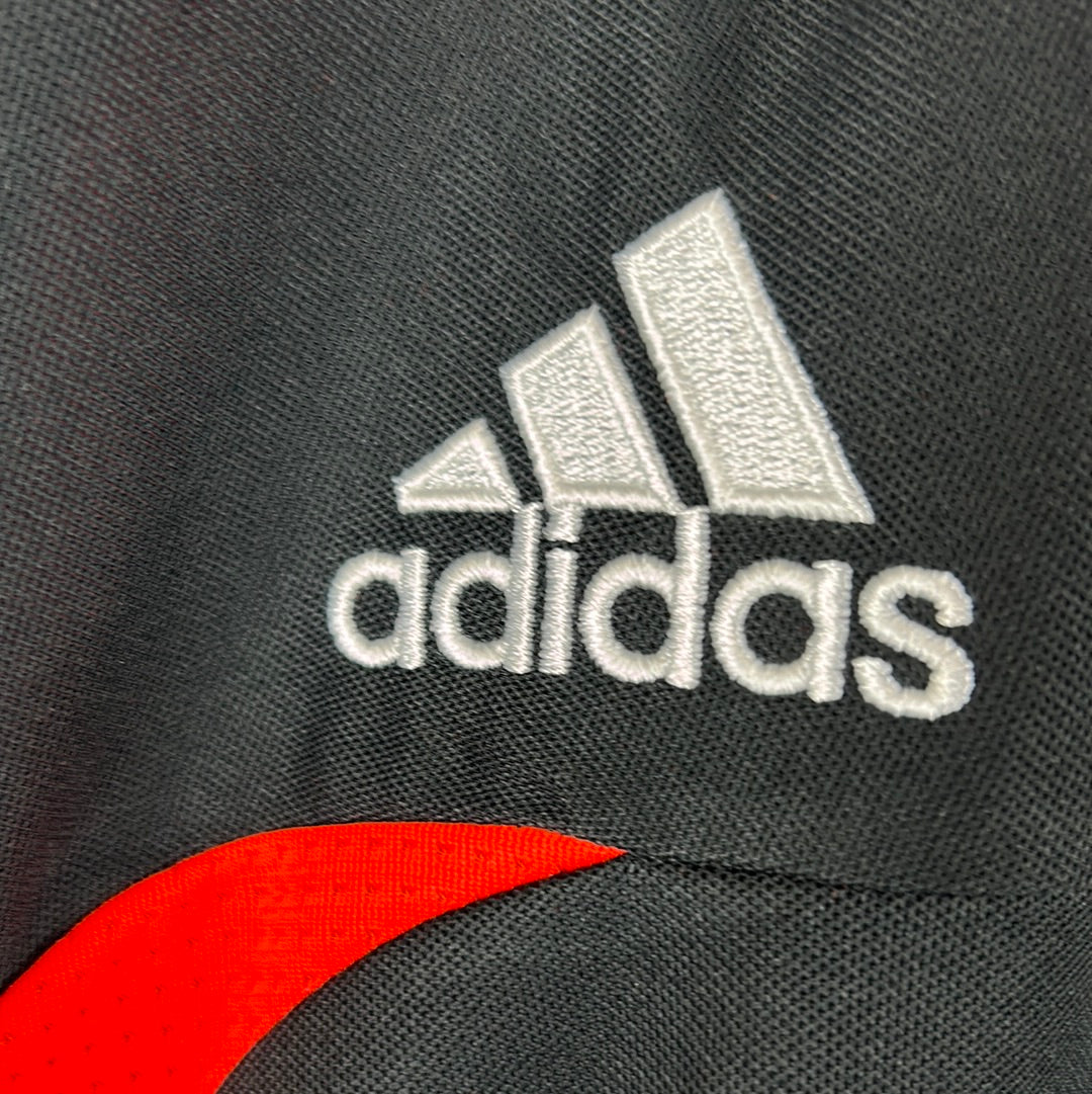 Real Madrid 2007/2008 Player Issue Away Goalkeeper Shirt - Casillas 1